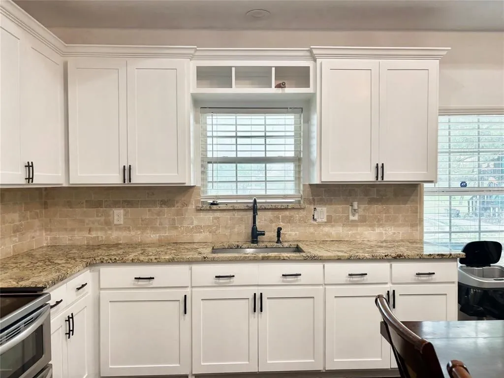 Single Family Residence For Sale in Navarro County , 6049 County Road 1030 B, Rice, Texas 75155, 4 Bedroom, 5 Bathroom, Garage spaces, 3,000 Sqft, built in 2025, mls#21380016, Real Estate Agent in Rice, Homes For Sale in Navarro county, Homes For Sale in Rice, Realtor in Rice Texas, Real Estate Brokerage Independent Realty Texas, Luminita Cordes Realtor