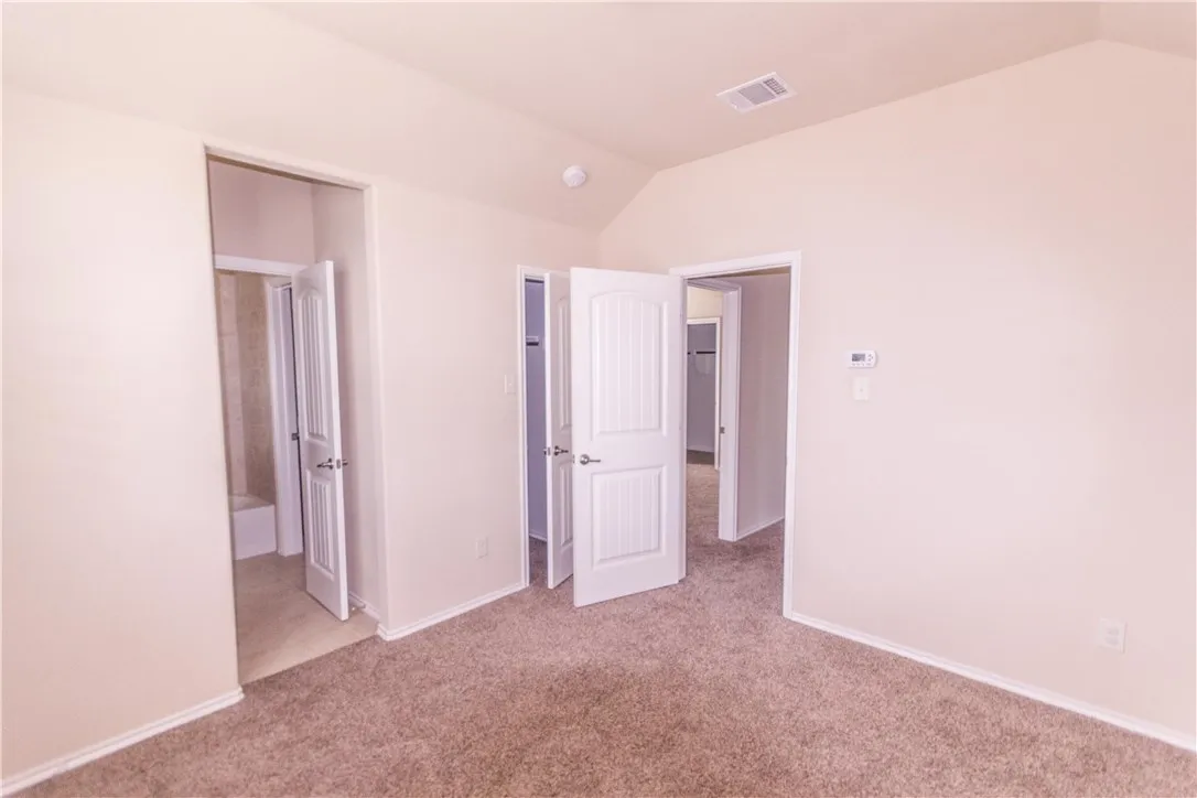 Single Family Residence For Rent in Collin County , 9908 Moccasin Creek Lane, Mc Kinney, Texas 75071, 3 Bedroom, 3 Bathroom, 2 Garage spaces, 2,190 Sqft, built in 2015, mls#21372151, Real Estate Agent in Mc Kinney, Homes For Rent in Collin county, Homes For Rent in Mc Kinney, Realtor in Mc Kinney Texas, Real Estate Brokerage Independent Realty Texas, Luminita Cordes Realtor