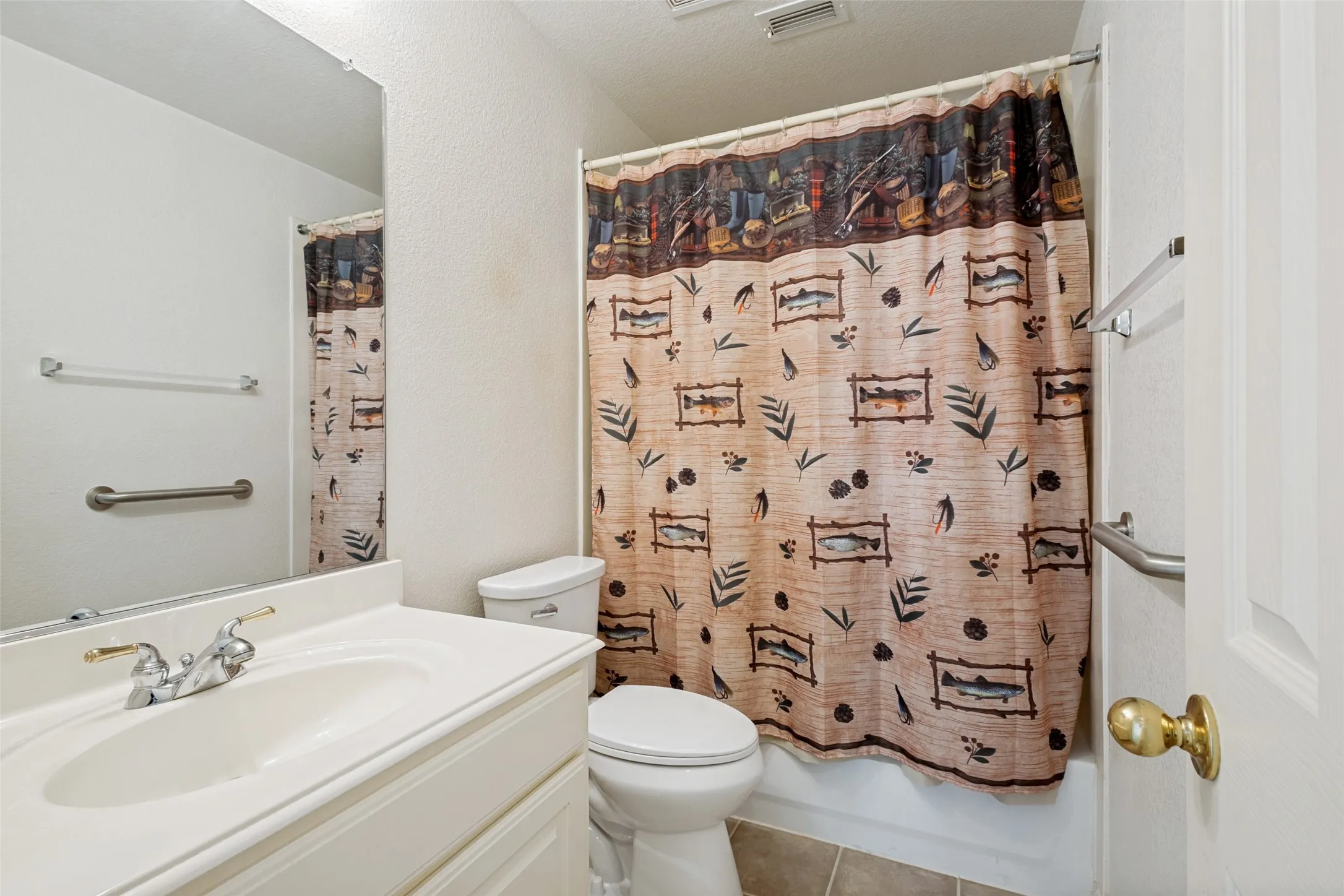 Single Family Residence For Sale in Collin County , 840 Clearlake Drive, Prosper, Texas 75078, 4 Bedroom, 3 Bathroom, 3 Garage spaces, 2,993 Sqft, built in 2003, mls#21381945, Real Estate Agent in Prosper, Homes For Sale in Collin county, Homes For Sale in Prosper, Realtor in Prosper Texas, Real Estate Brokerage Independent Realty Texas, Luminita Cordes Realtor