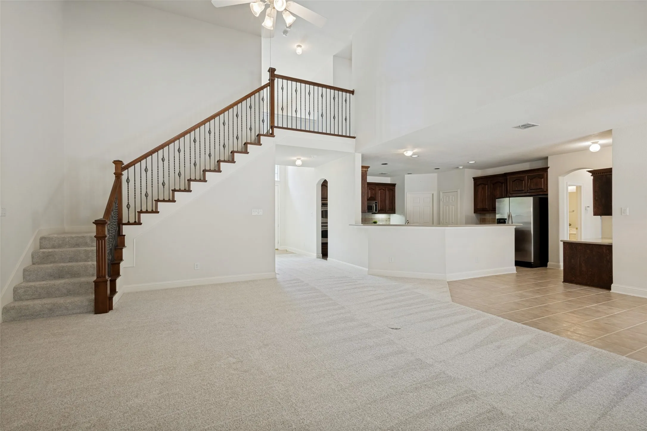 Single Family Residence For Sale in Collin County , 840 Clearlake Drive, Prosper, Texas 75078, 4 Bedroom, 3 Bathroom, 3 Garage spaces, 2,993 Sqft, built in 2003, mls#21381945, Real Estate Agent in Prosper, Homes For Sale in Collin county, Homes For Sale in Prosper, Realtor in Prosper Texas, Real Estate Brokerage Independent Realty Texas, Luminita Cordes Realtor