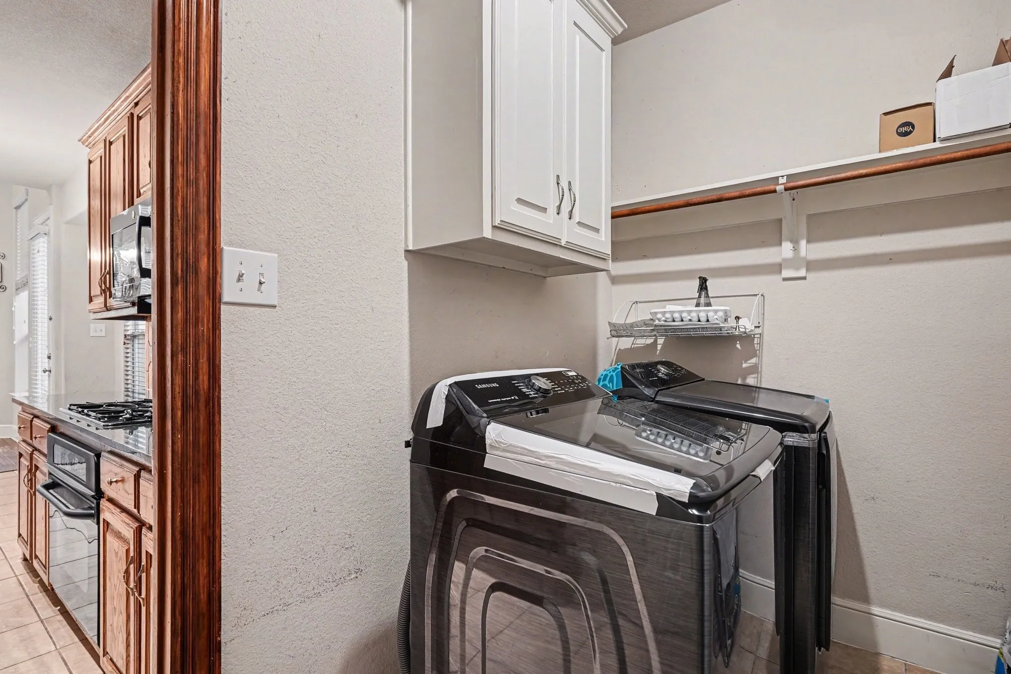 Single Family Residence For Rent in Dallas County , 1344 Valley Vista Drive, Irving, Texas 75063, 4 Bedroom, 3 Bathroom, 2 Garage spaces, 3,060 Sqft, built in 2006, mls#21382021, Real Estate Agent in Irving, Homes For Rent in Dallas county, Homes For Rent in Irving, Realtor in Irving Texas, Real Estate Brokerage Independent Realty Texas, Luminita Cordes Realtor