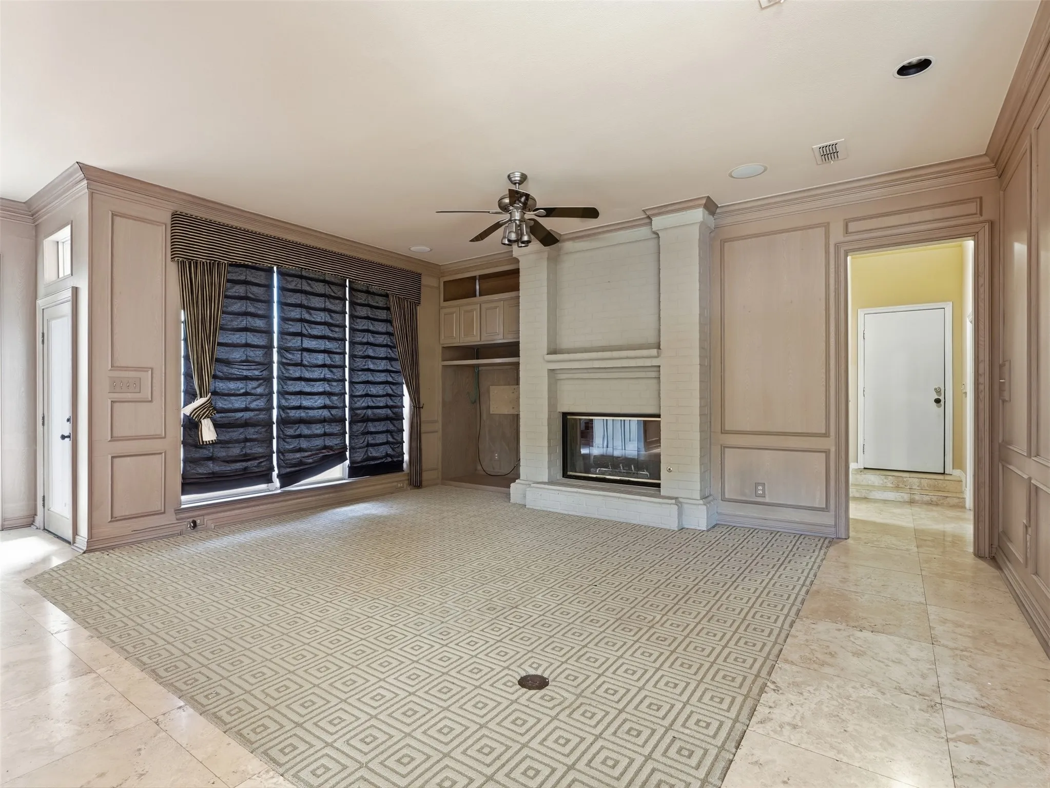 Single Family Residence For Sale in Dallas County , 1700 Dowling Drive, Irving, Texas 75038, 4 Bedroom, 4 Bathroom, 3 Garage spaces, 4,021 Sqft, built in 1991, mls#21381883, Real Estate Agent in Irving, Homes For Sale in Dallas county, Homes For Sale in Irving, Realtor in Irving Texas, Real Estate Brokerage Independent Realty Texas, Luminita Cordes Realtor