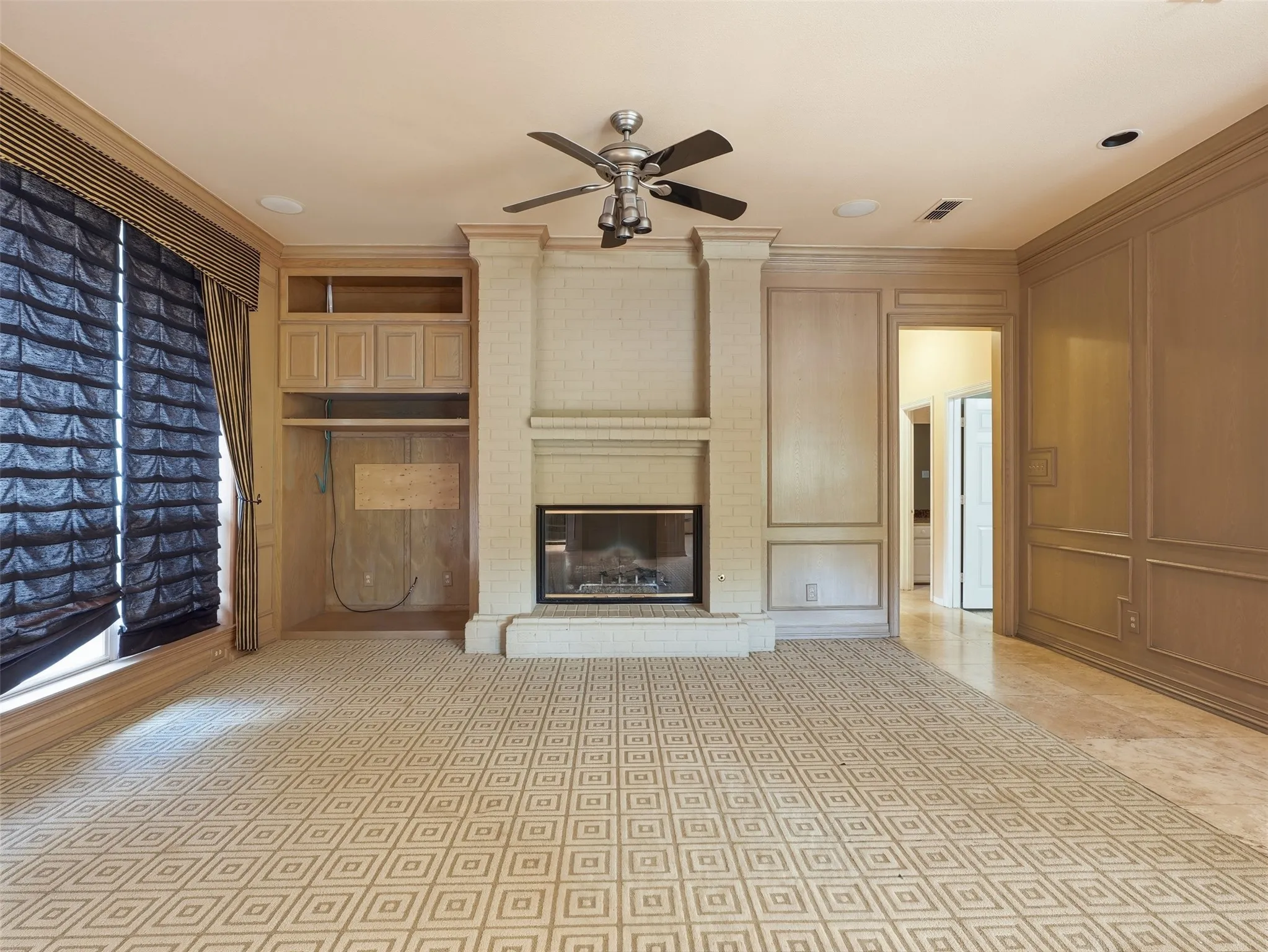 Single Family Residence For Sale in Dallas County , 1700 Dowling Drive, Irving, Texas 75038, 4 Bedroom, 4 Bathroom, 3 Garage spaces, 4,021 Sqft, built in 1991, mls#21381883, Real Estate Agent in Irving, Homes For Sale in Dallas county, Homes For Sale in Irving, Realtor in Irving Texas, Real Estate Brokerage Independent Realty Texas, Luminita Cordes Realtor