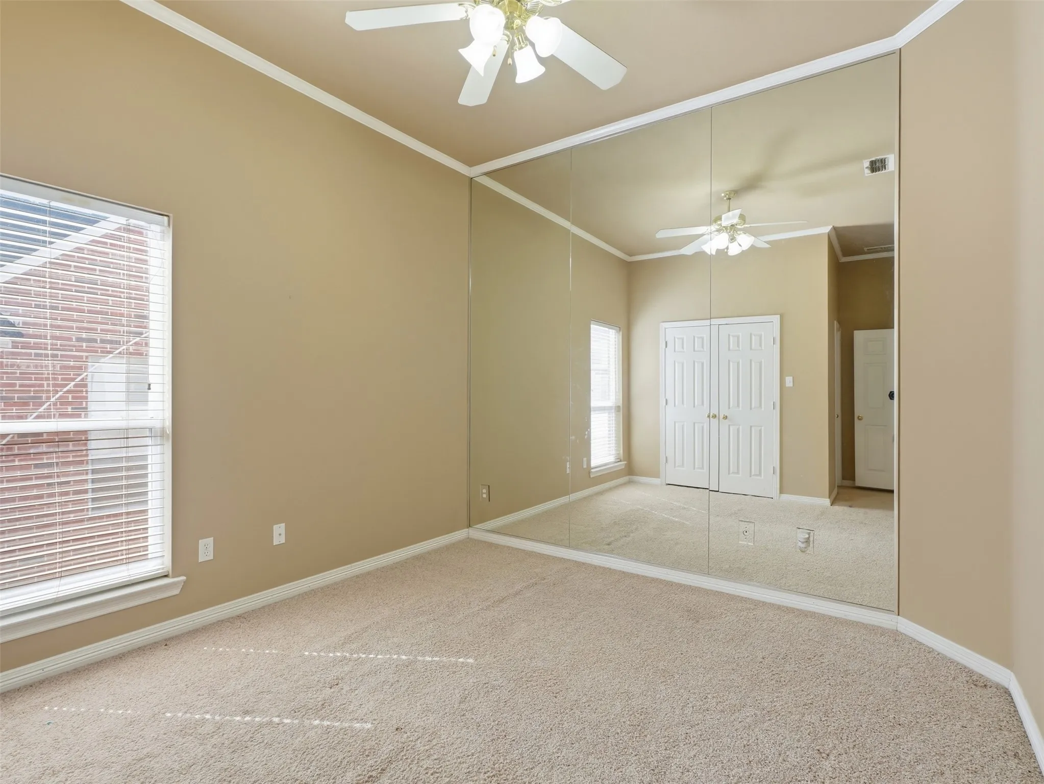 Single Family Residence For Sale in Dallas County , 1700 Dowling Drive, Irving, Texas 75038, 4 Bedroom, 4 Bathroom, 3 Garage spaces, 4,021 Sqft, built in 1991, mls#21381883, Real Estate Agent in Irving, Homes For Sale in Dallas county, Homes For Sale in Irving, Realtor in Irving Texas, Real Estate Brokerage Independent Realty Texas, Luminita Cordes Realtor