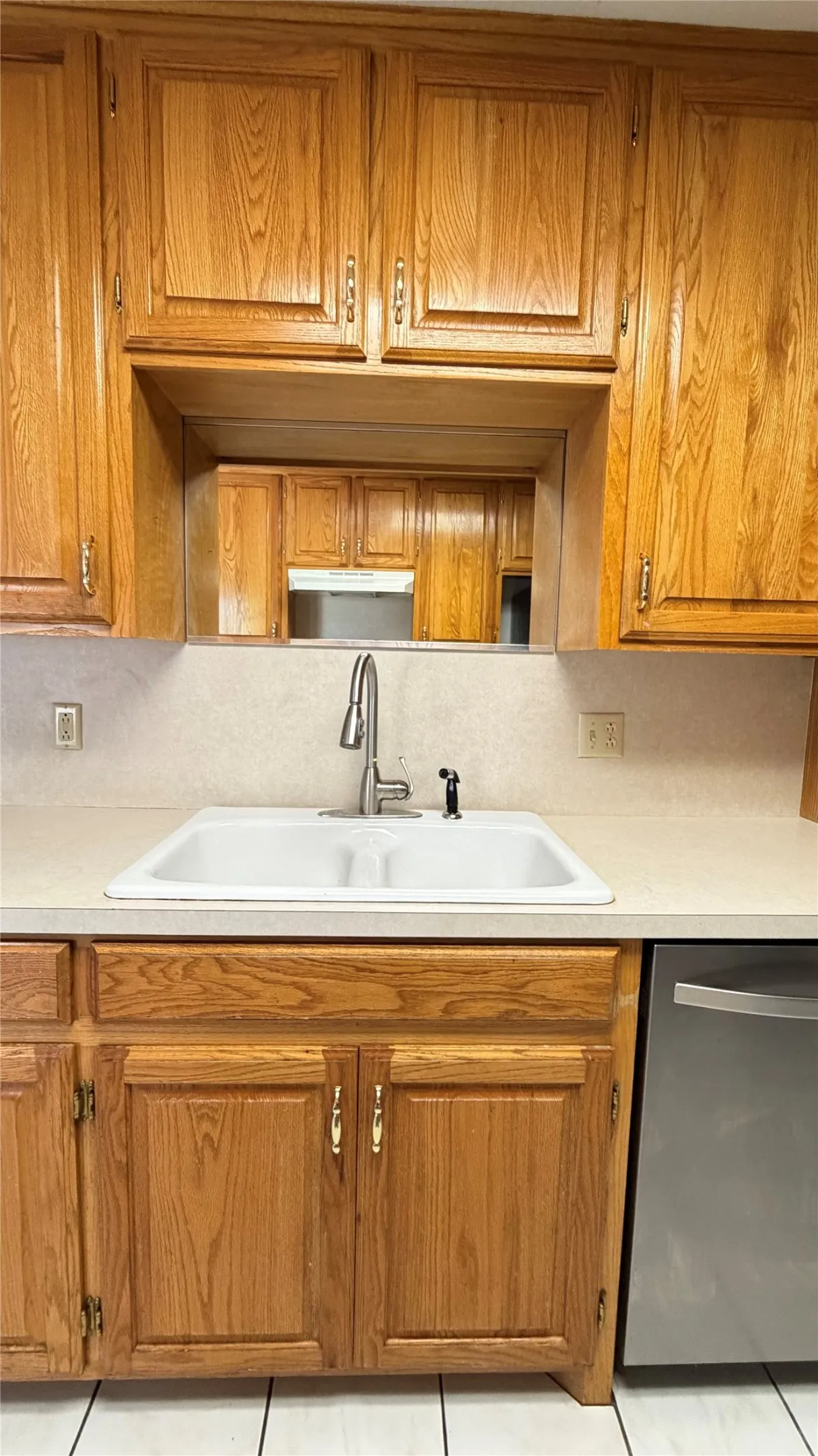 Single Family Residence For Rent in Taylor County , 3934 Purdue Lane, Abilene, Texas 79602, 3 Bedroom, 2 Bathroom, 2 Garage spaces, 1,295 Sqft, built in 1997, mls#21382028, Real Estate Agent in Abilene, Homes For Rent in Taylor county, Homes For Rent in Abilene, Realtor in Abilene Texas, Real Estate Brokerage Independent Realty Texas, Luminita Cordes Realtor