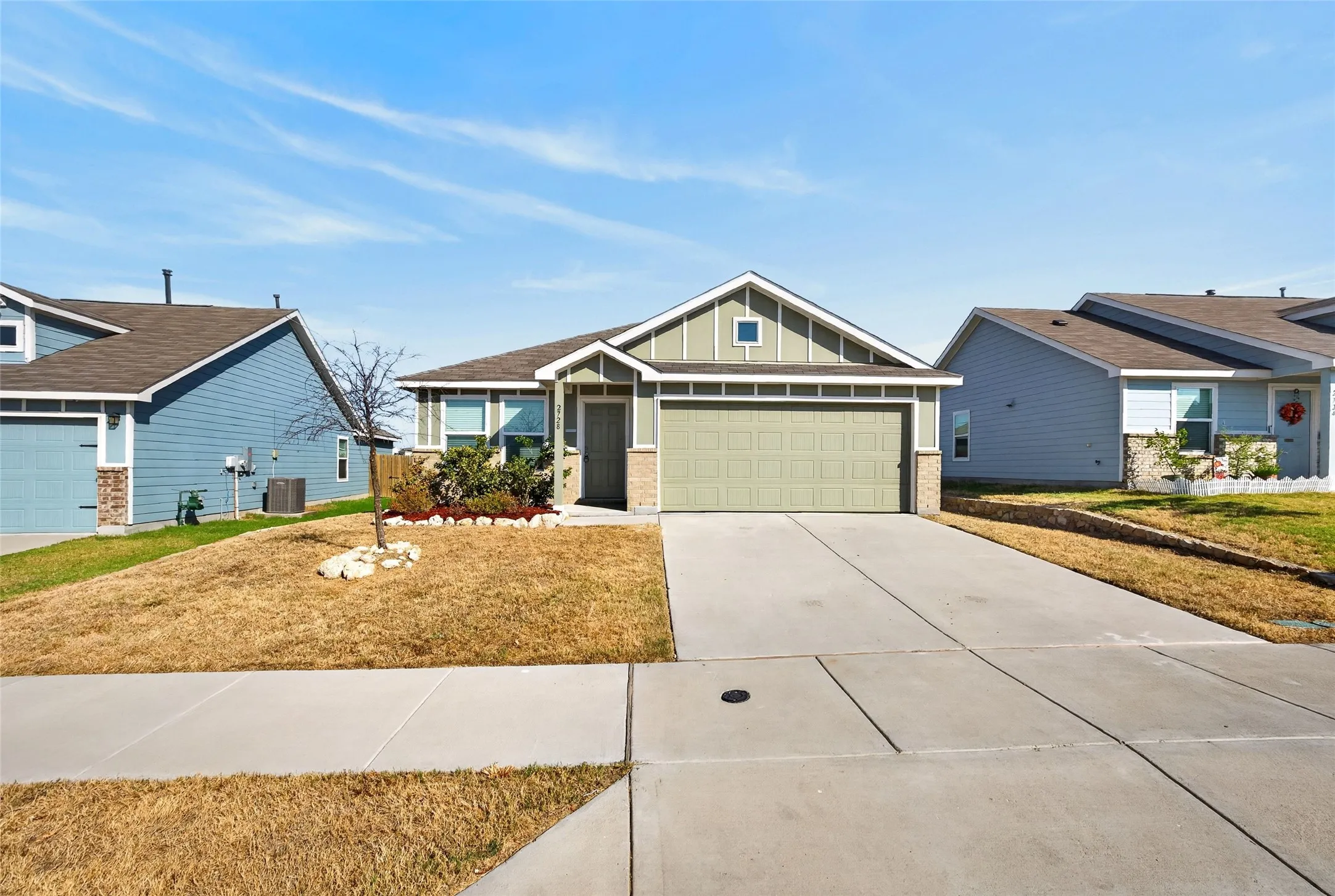 Single Family Residence For Sale in Tarrant County , 2728 Starwater Drive, Fort Worth, Texas 76179, 4 Bedroom, 2 Bathroom, 2 Garage spaces, 1,649 Sqft, built in 2022, mls#21382031, Real Estate Agent in Fort Worth, Homes For Sale in Tarrant county, Homes For Sale in Fort Worth, Realtor in Fort Worth Texas, Real Estate Brokerage Independent Realty Texas, Luminita Cordes Realtor