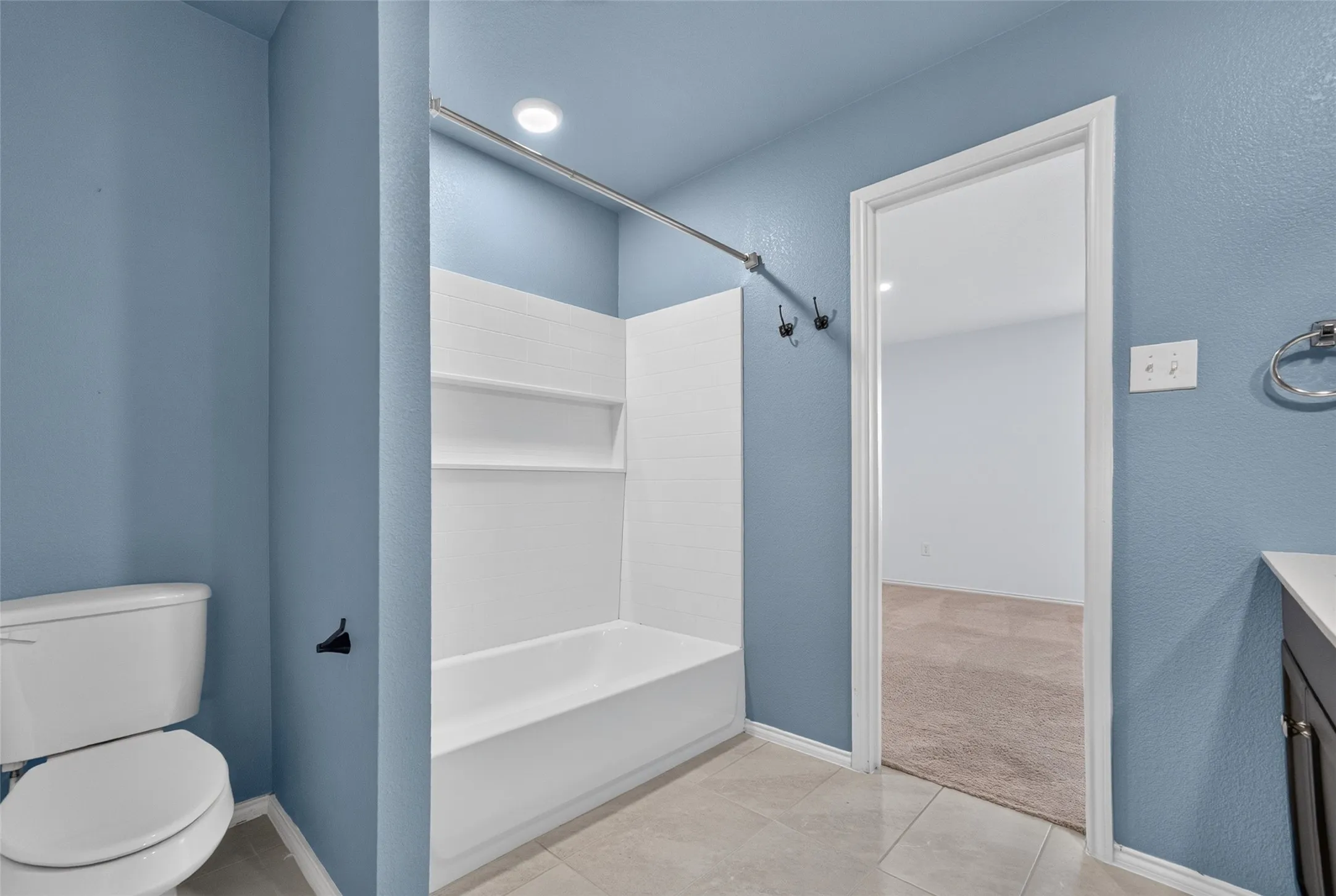 Single Family Residence For Sale in Tarrant County , 2728 Starwater Drive, Fort Worth, Texas 76179, 4 Bedroom, 2 Bathroom, 2 Garage spaces, 1,649 Sqft, built in 2022, mls#21382031, Real Estate Agent in Fort Worth, Homes For Sale in Tarrant county, Homes For Sale in Fort Worth, Realtor in Fort Worth Texas, Real Estate Brokerage Independent Realty Texas, Luminita Cordes Realtor