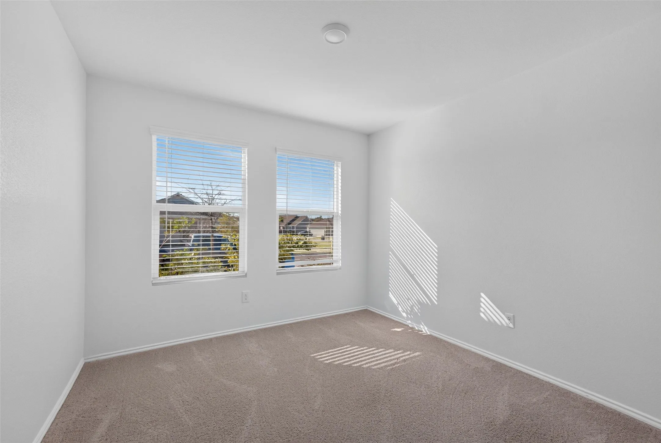Single Family Residence For Sale in Tarrant County , 2728 Starwater Drive, Fort Worth, Texas 76179, 4 Bedroom, 2 Bathroom, 2 Garage spaces, 1,649 Sqft, built in 2022, mls#21382031, Real Estate Agent in Fort Worth, Homes For Sale in Tarrant county, Homes For Sale in Fort Worth, Realtor in Fort Worth Texas, Real Estate Brokerage Independent Realty Texas, Luminita Cordes Realtor