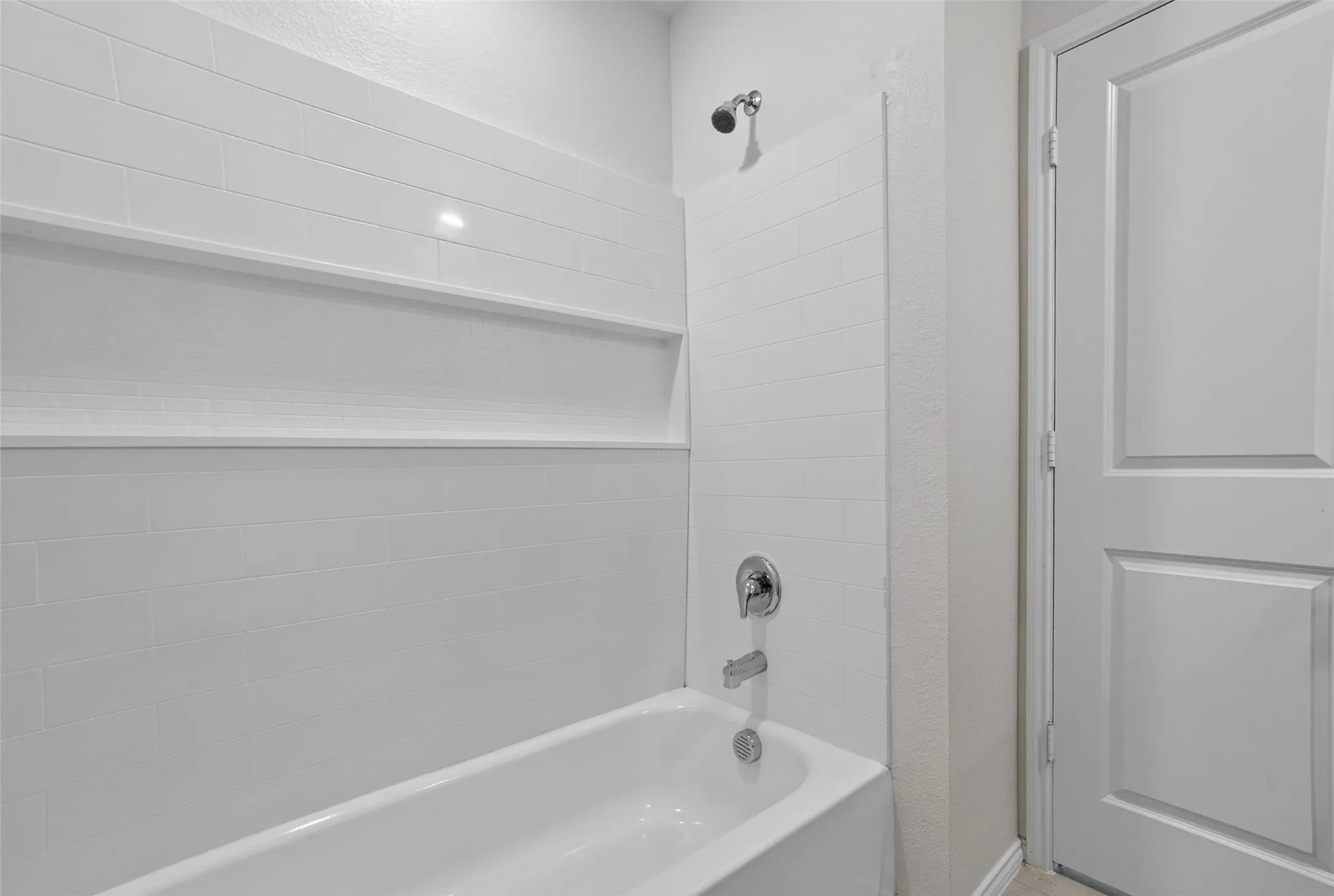 Single Family Residence For Sale in Tarrant County , 2728 Starwater Drive, Fort Worth, Texas 76179, 4 Bedroom, 2 Bathroom, 2 Garage spaces, 1,649 Sqft, built in 2022, mls#21382031, Real Estate Agent in Fort Worth, Homes For Sale in Tarrant county, Homes For Sale in Fort Worth, Realtor in Fort Worth Texas, Real Estate Brokerage Independent Realty Texas, Luminita Cordes Realtor