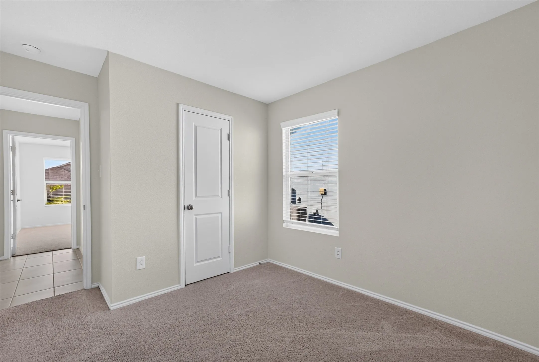 Single Family Residence For Sale in Tarrant County , 2728 Starwater Drive, Fort Worth, Texas 76179, 4 Bedroom, 2 Bathroom, 2 Garage spaces, 1,649 Sqft, built in 2022, mls#21382031, Real Estate Agent in Fort Worth, Homes For Sale in Tarrant county, Homes For Sale in Fort Worth, Realtor in Fort Worth Texas, Real Estate Brokerage Independent Realty Texas, Luminita Cordes Realtor