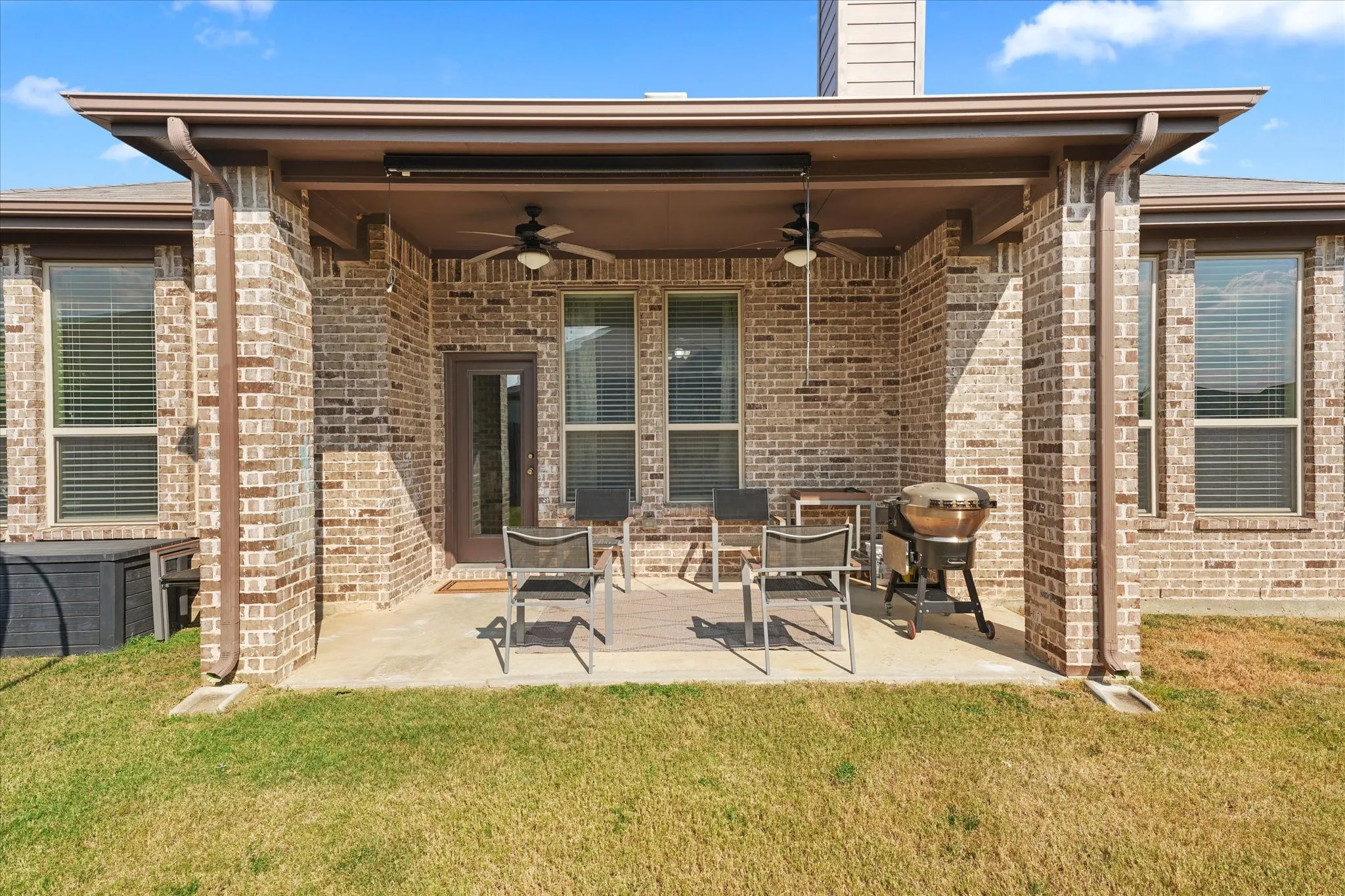Single Family Residence For Sale in Denton County , 3501 Meadowtrail Lane, Denton, Texas 76207, 3 Bedroom, 3 Bathroom, 2 Garage spaces, 2,224 Sqft, built in 2017, mls#21381541, Real Estate Agent in Denton, Homes For Sale in Denton county, Homes For Sale in Denton, Realtor in Denton Texas, Real Estate Brokerage Independent Realty Texas, Luminita Cordes Realtor