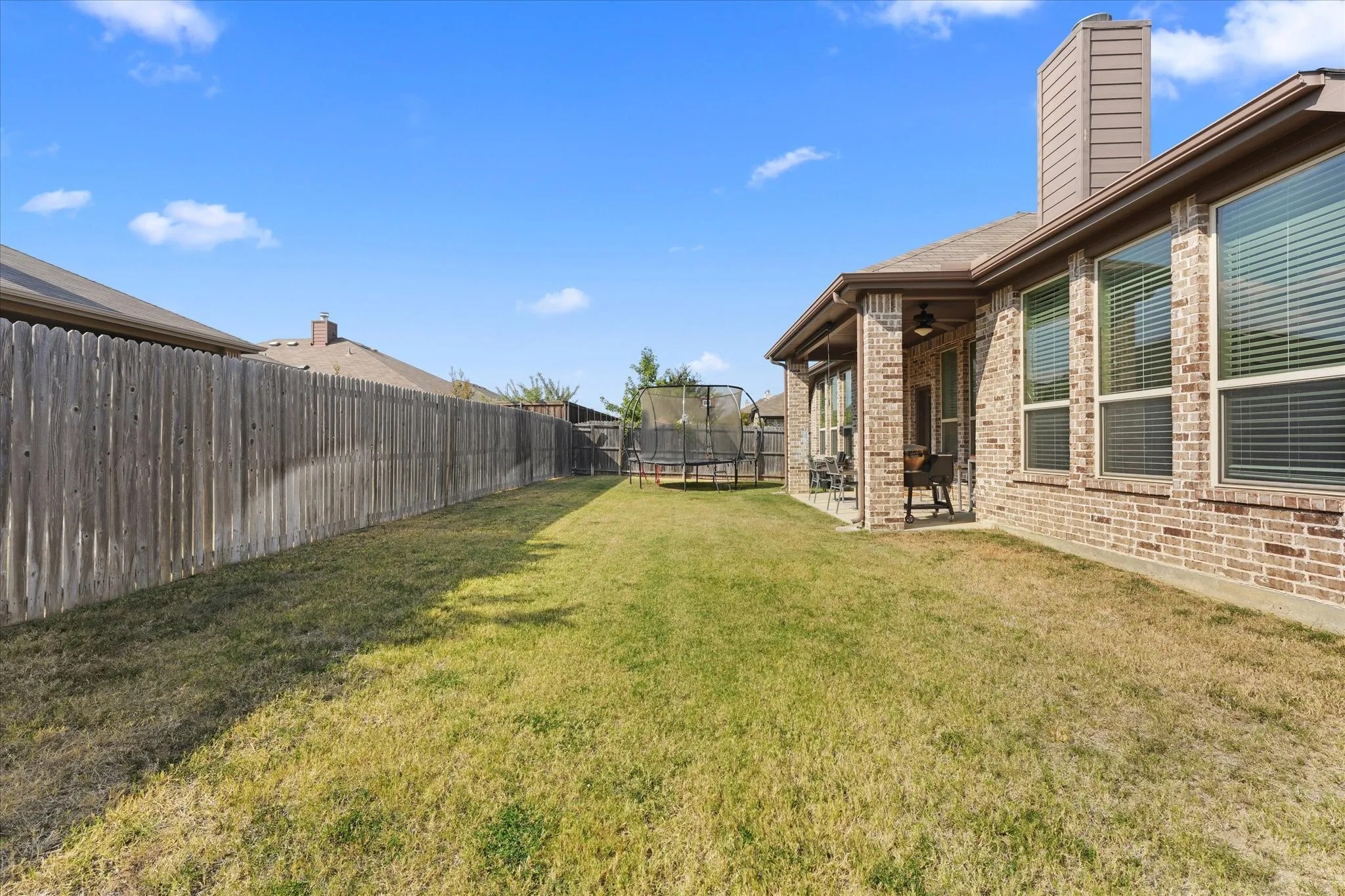 Single Family Residence For Sale in Denton County , 3501 Meadowtrail Lane, Denton, Texas 76207, 3 Bedroom, 3 Bathroom, 2 Garage spaces, 2,224 Sqft, built in 2017, mls#21381541, Real Estate Agent in Denton, Homes For Sale in Denton county, Homes For Sale in Denton, Realtor in Denton Texas, Real Estate Brokerage Independent Realty Texas, Luminita Cordes Realtor