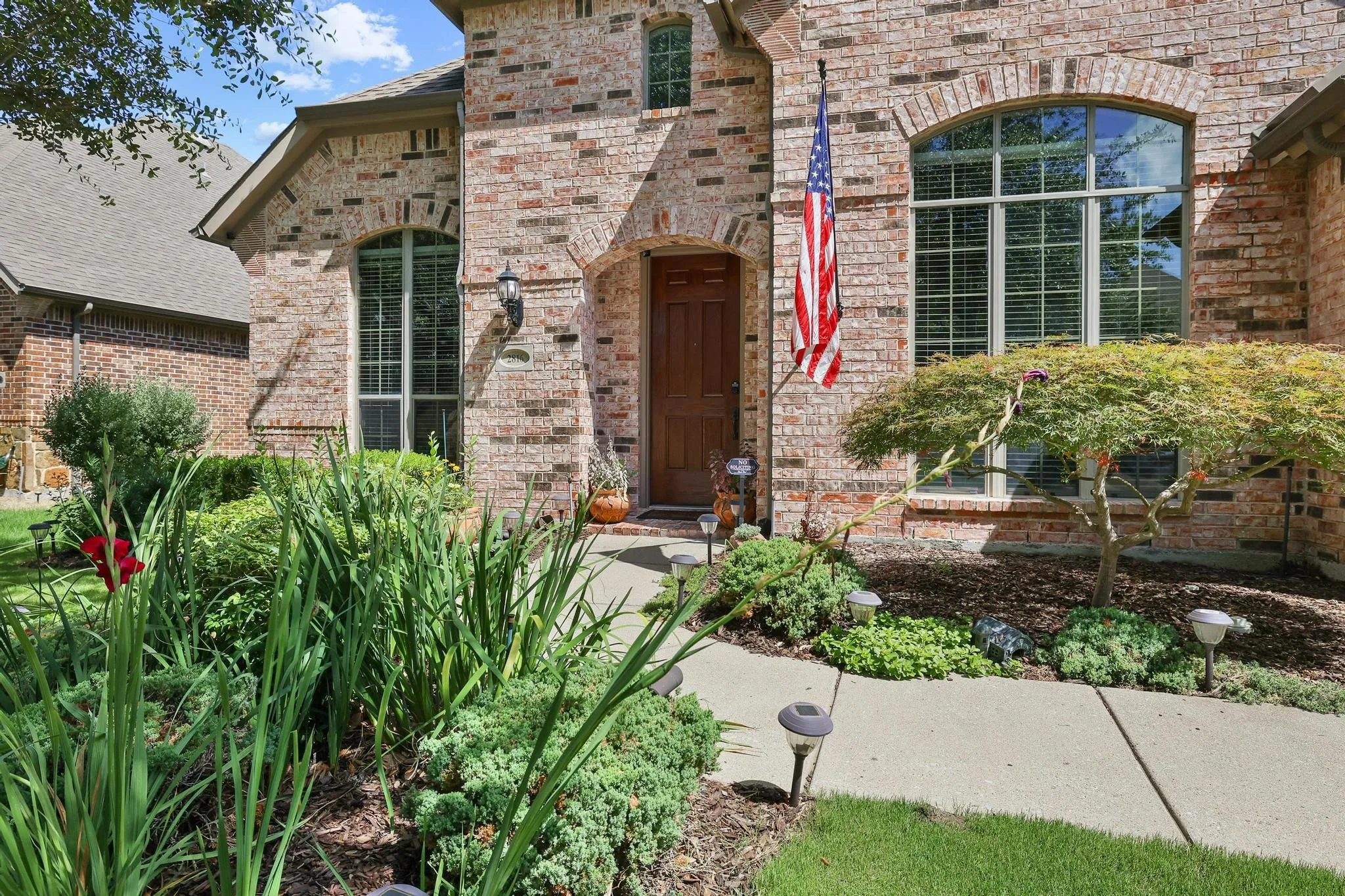Single Family Residence For Sale in Collin County , 2816 Madison Drive, Melissa, Texas 75454, 4 Bedroom, 4 Bathroom, 2 Garage spaces, 3,627 Sqft, built in 2006, mls#21380549, Real Estate Agent in Melissa, Homes For Sale in Collin county, Homes For Sale in Melissa, Realtor in Melissa Texas, Real Estate Brokerage Independent Realty Texas, Luminita Cordes Realtor