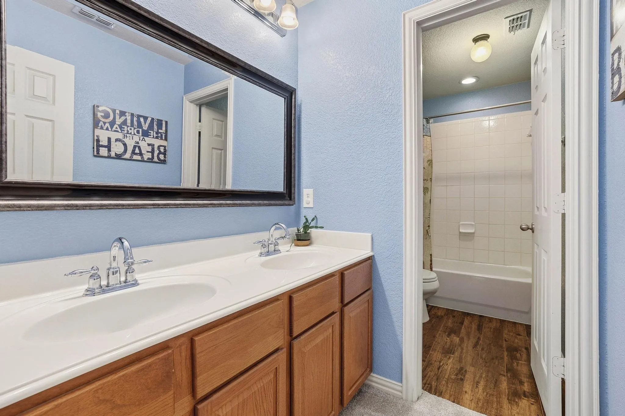 Single Family Residence For Sale in Collin County , 2816 Madison Drive, Melissa, Texas 75454, 4 Bedroom, 4 Bathroom, 2 Garage spaces, 3,627 Sqft, built in 2006, mls#21380549, Real Estate Agent in Melissa, Homes For Sale in Collin county, Homes For Sale in Melissa, Realtor in Melissa Texas, Real Estate Brokerage Independent Realty Texas, Luminita Cordes Realtor