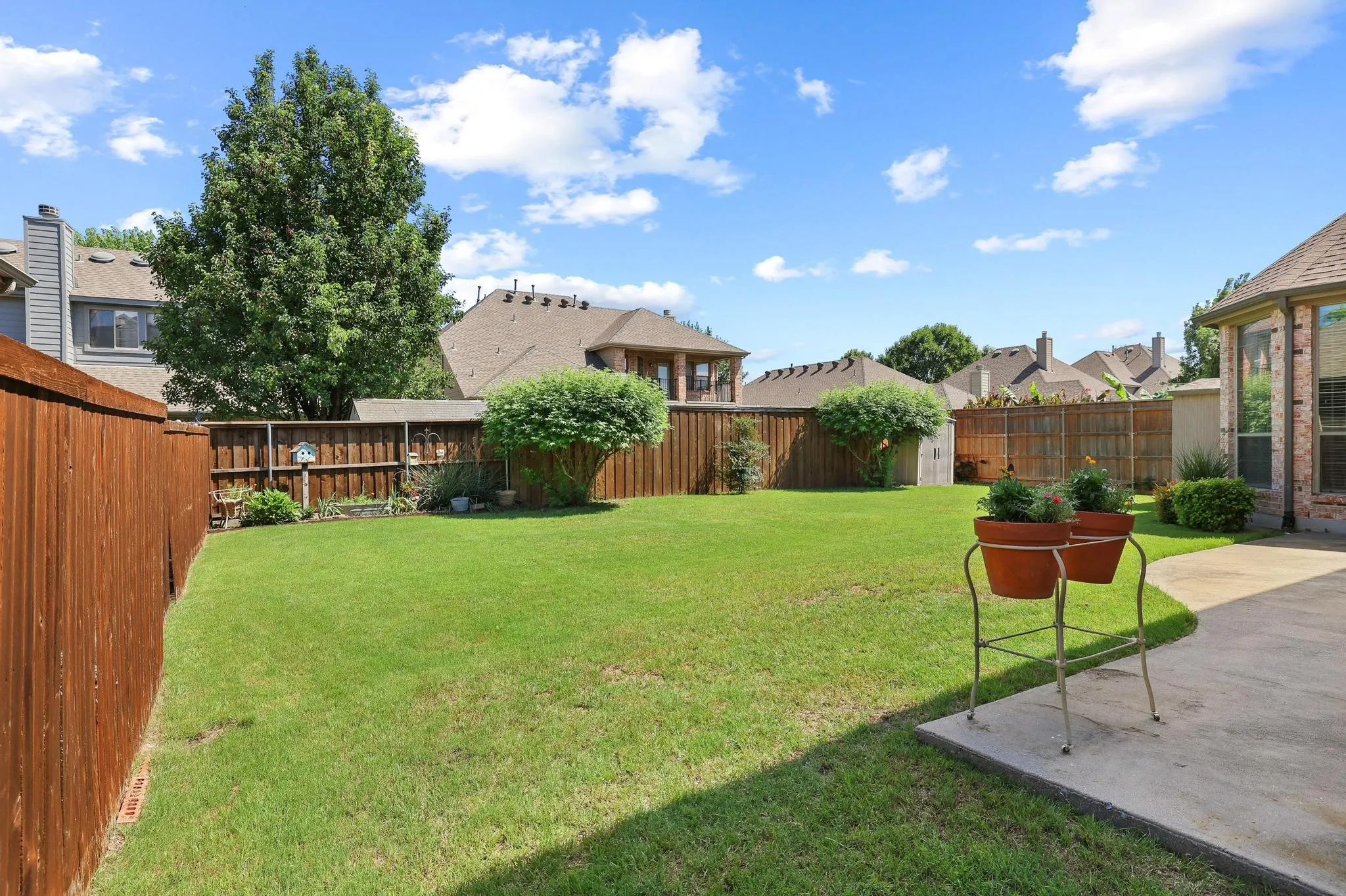 Single Family Residence For Sale in Collin County , 2816 Madison Drive, Melissa, Texas 75454, 4 Bedroom, 4 Bathroom, 2 Garage spaces, 3,627 Sqft, built in 2006, mls#21380549, Real Estate Agent in Melissa, Homes For Sale in Collin county, Homes For Sale in Melissa, Realtor in Melissa Texas, Real Estate Brokerage Independent Realty Texas, Luminita Cordes Realtor