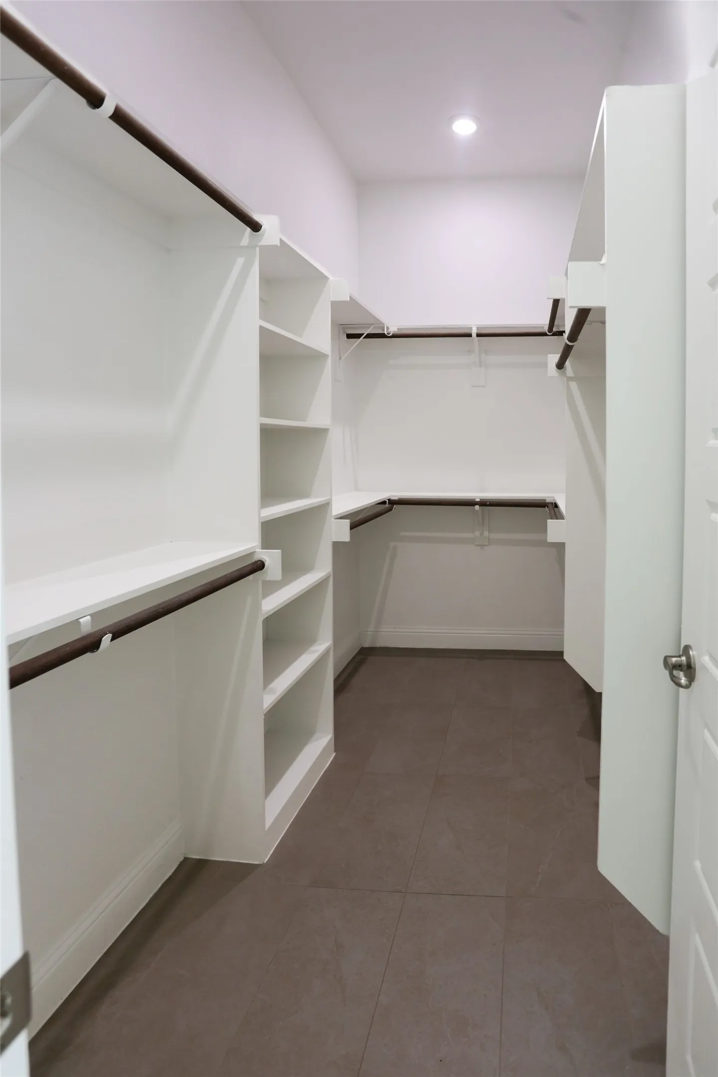 Single Family Residence For Rent in Tarrant County , 917 E Tucker Street, Fort Worth, Texas 76104, 3 Bedroom, 2 Bathroom, Garage spaces, 1,735 Sqft, built in 2024, mls#21381997, Real Estate Agent in Fort Worth, Homes For Rent in Tarrant county, Homes For Rent in Fort Worth, Realtor in Fort Worth Texas, Real Estate Brokerage Independent Realty Texas, Luminita Cordes Realtor