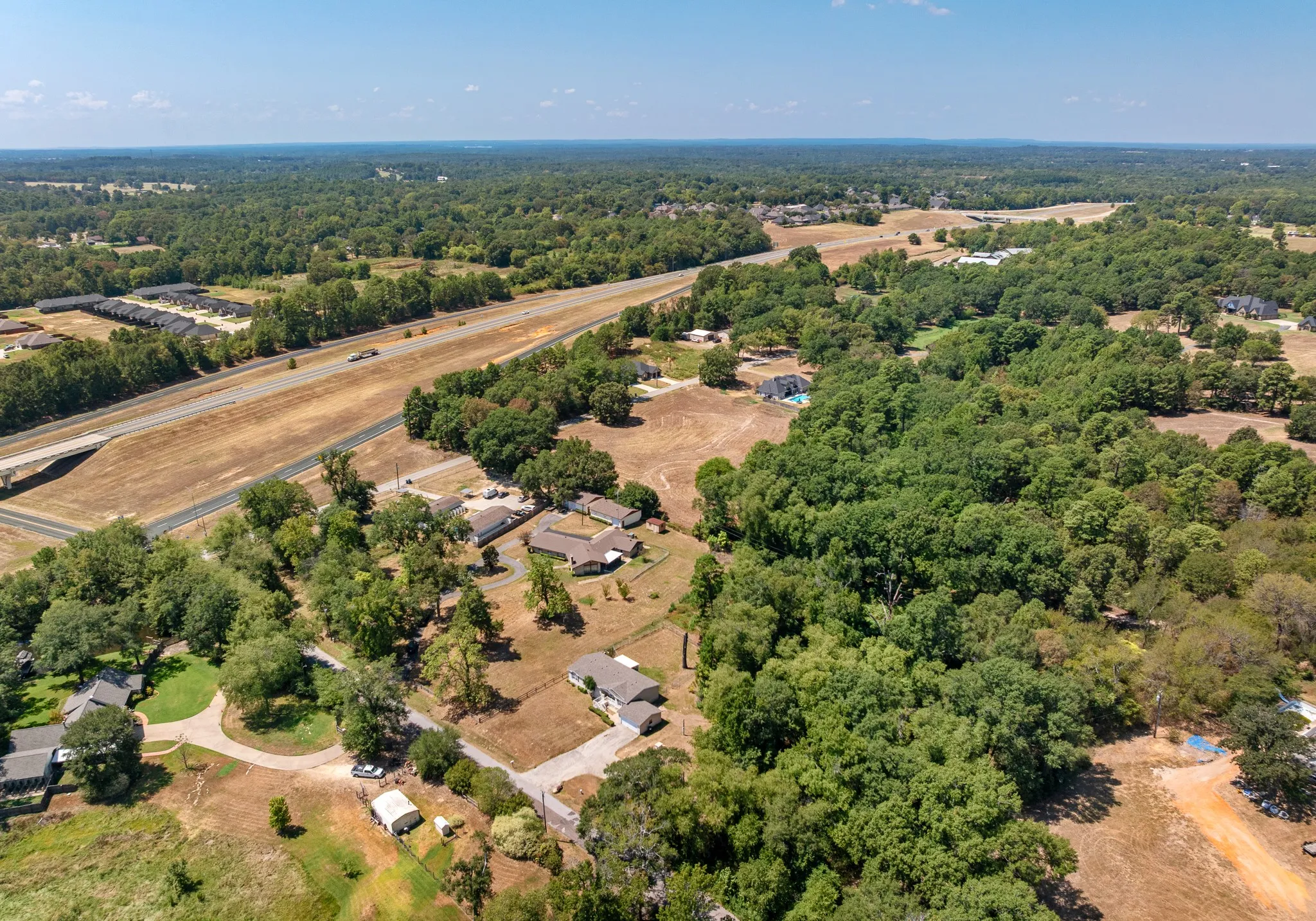 Mobile Home For Sale in Smith County , 16202 County Road 165, Tyler, Texas 75703, 3 Bedroom, 2 Bathroom, 2 Garage spaces, 1,680 Sqft, built in 2003, mls#21382034, Real Estate Agent in Tyler, Homes For Sale in Smith county, Homes For Sale in Tyler, Realtor in Tyler Texas, Real Estate Brokerage Independent Realty Texas, Luminita Cordes Realtor