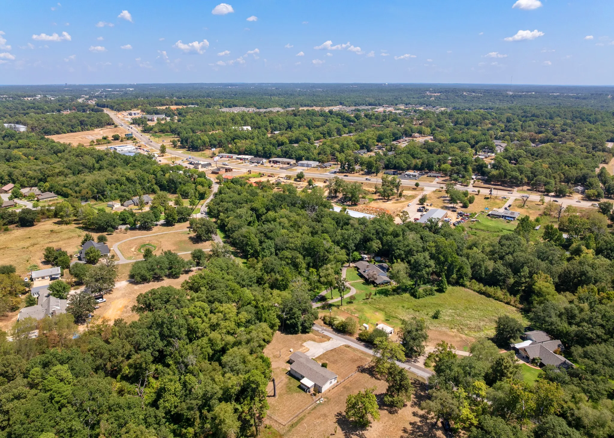 Mobile Home For Sale in Smith County , 16202 County Road 165, Tyler, Texas 75703, 3 Bedroom, 2 Bathroom, 2 Garage spaces, 1,680 Sqft, built in 2003, mls#21382034, Real Estate Agent in Tyler, Homes For Sale in Smith county, Homes For Sale in Tyler, Realtor in Tyler Texas, Real Estate Brokerage Independent Realty Texas, Luminita Cordes Realtor