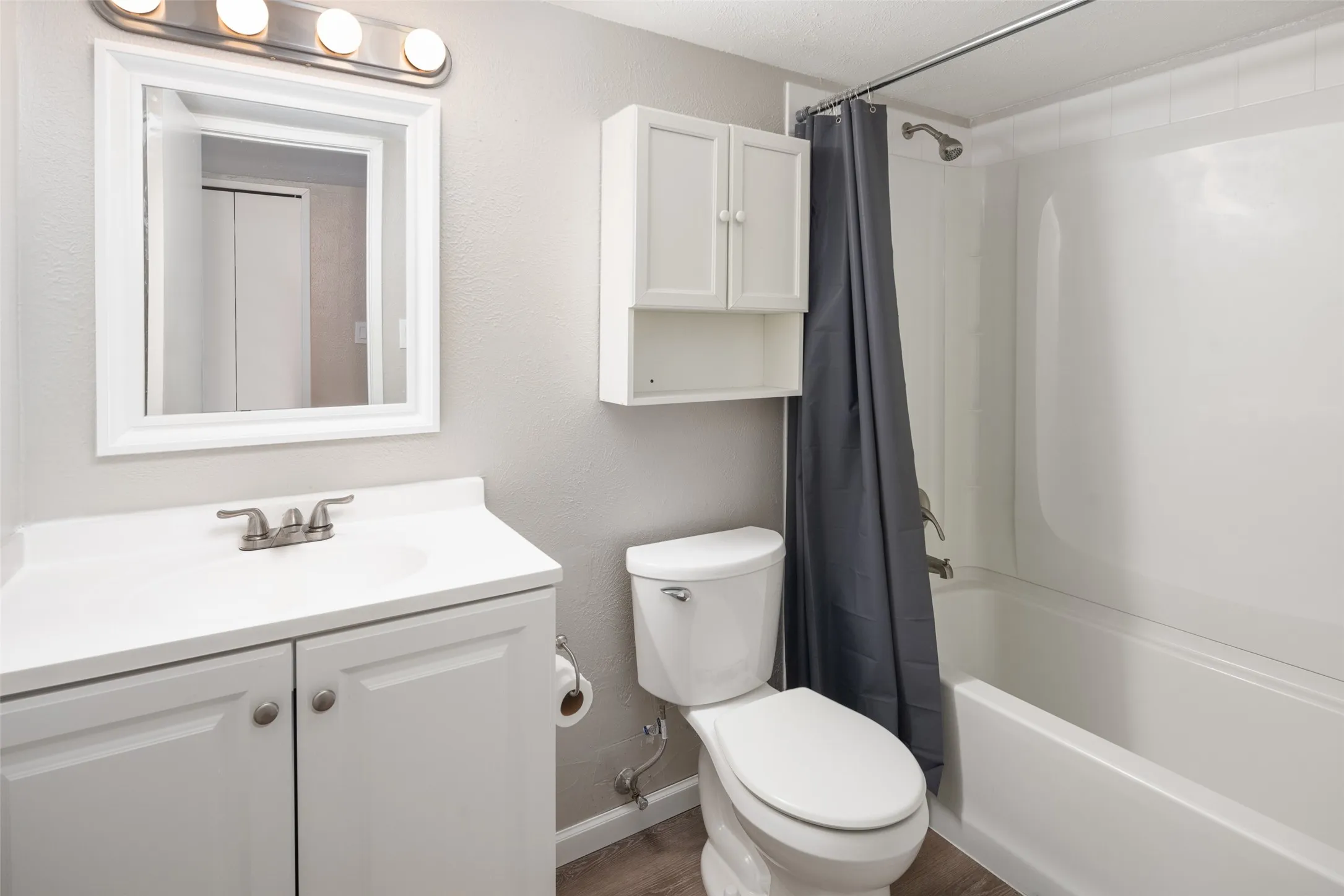 Single Family Residence For Rent in Collin County , 809 Sunny Slope Drive, Allen, Texas 75002, 3 Bedroom, 2 Bathroom, 1 Garage spaces, 1,277 Sqft, built in 1979, mls#21382054, Real Estate Agent in Allen, Homes For Rent in Collin county, Homes For Rent in Allen, Realtor in Allen Texas, Real Estate Brokerage Independent Realty Texas, Luminita Cordes Realtor