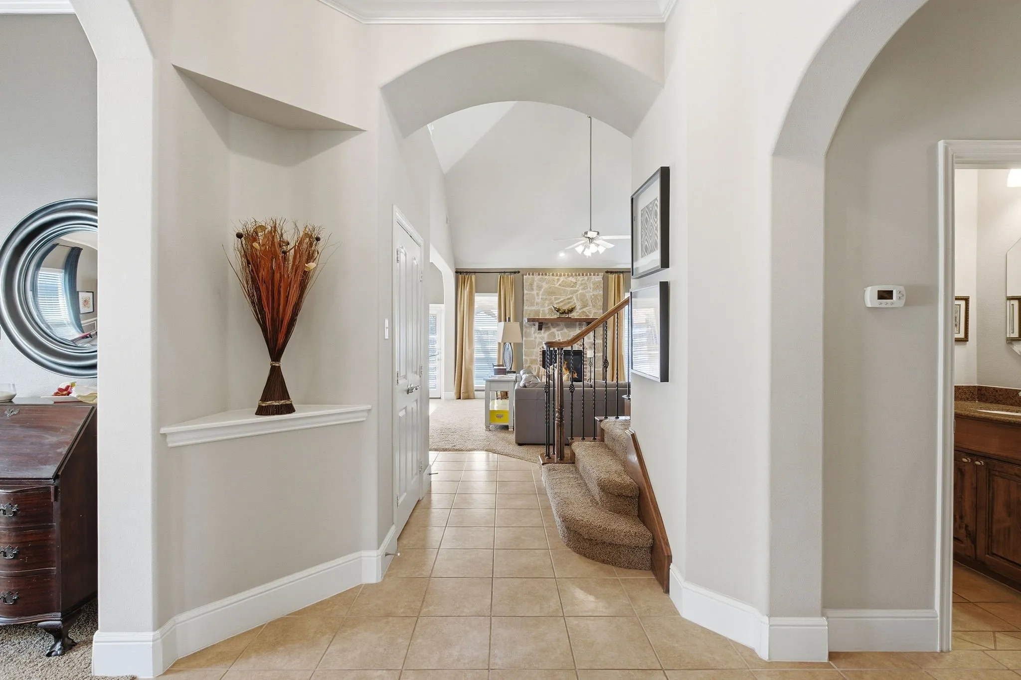 Single Family Residence For Sale in Collin County , 13407 Chittamwood Lane, Frisco, Texas 75035, 4 Bedroom, 4 Bathroom, 2 Garage spaces, 2,982 Sqft, built in 2010, mls#21382077, Real Estate Agent in Frisco, Homes For Sale in Collin county, Homes For Sale in Frisco, Realtor in Frisco Texas, Real Estate Brokerage Independent Realty Texas, Luminita Cordes Realtor