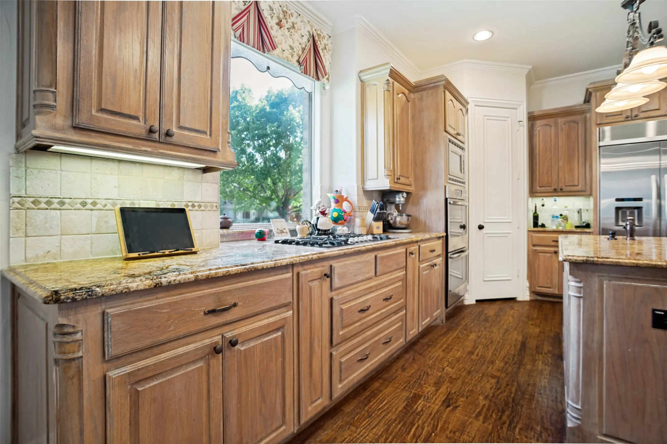 Single Family Residence For Sale in Collin County , 1006 Navarro Drive, Allen, Texas 75013, 5 Bedroom, 6 Bathroom, 3 Garage spaces, 4,365 Sqft, built in 2006, mls#21356894, Real Estate Agent in Allen, Homes For Sale in Collin county, Homes For Sale in Allen, Realtor in Allen Texas, Real Estate Brokerage Independent Realty Texas, Luminita Cordes Realtor