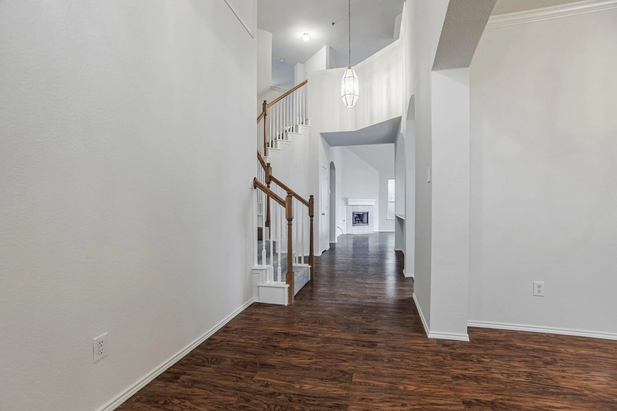 Single Family Residence For Rent in Tarrant County , 7025 Michael Drive, North Richland Hills, Texas 76182, 4 Bedroom, 3 Bathroom, 2 Garage spaces, 2,764 Sqft, built in 1999, mls#21382090, Real Estate Agent in North Richland Hills, Homes For Rent in Tarrant county, Homes For Rent in North Richland Hills, Realtor in North Richland Hills Texas, Real Estate Brokerage Independent Realty Texas, Luminita Cordes Realtor