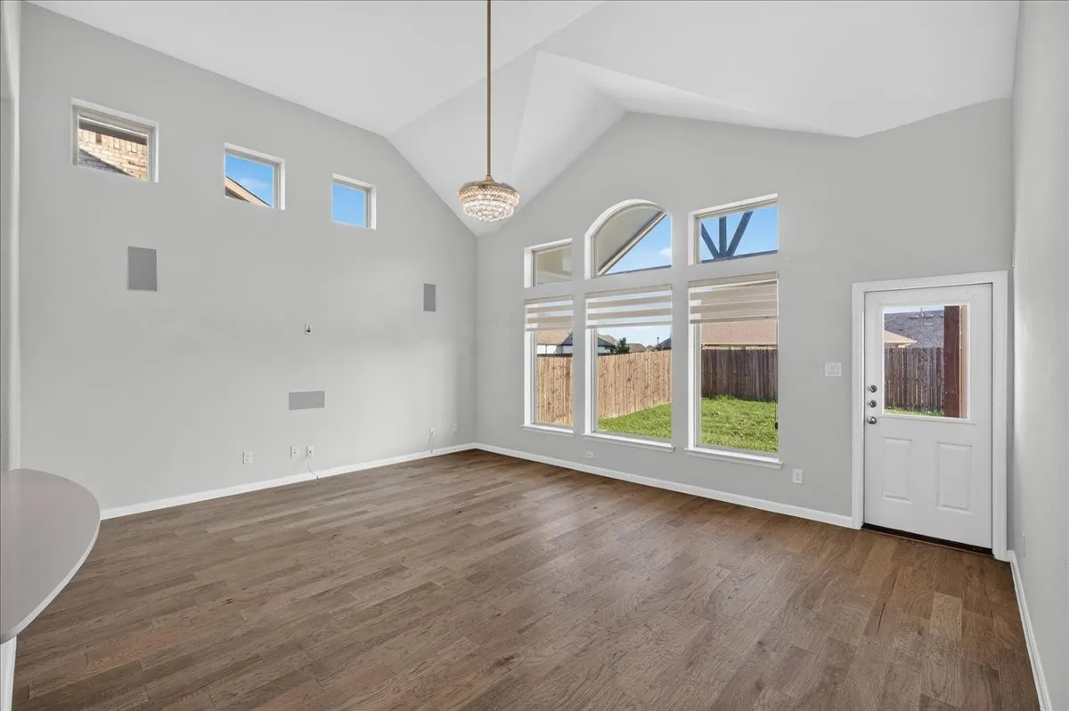 Single Family Residence For Sale in Collin County , 1814 Cedar Orchid Way, Wylie, Texas 75098, 4 Bedroom, 4 Bathroom, 2 Garage spaces, 2,707 Sqft, built in 2020, mls#21382076, Real Estate Agent in Wylie, Homes For Sale in Collin county, Homes For Sale in Wylie, Realtor in Wylie Texas, Real Estate Brokerage Independent Realty Texas, Luminita Cordes Realtor