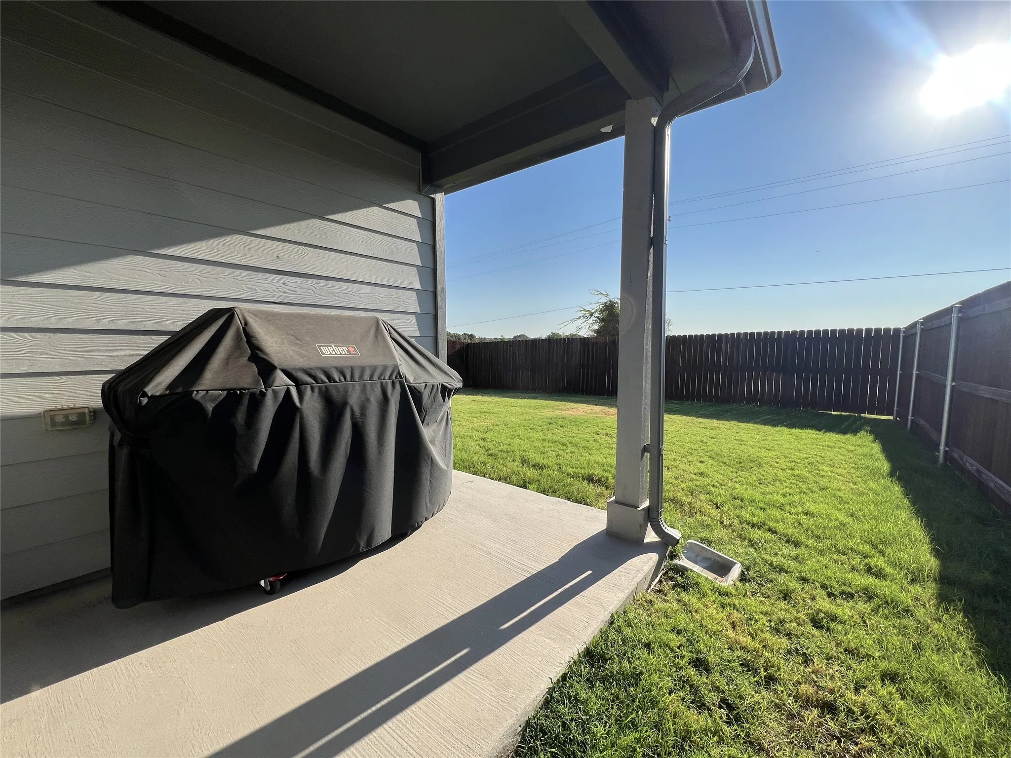 Single Family Residence For Rent in Hood County , 606 Capstone Circle, Granbury, Texas 76048, 3 Bedroom, 2 Bathroom, 2 Garage spaces, 1,527 Sqft, built in 2024, mls#21382099, Real Estate Agent in Granbury, Homes For Rent in Hood county, Homes For Rent in Granbury, Realtor in Granbury Texas, Real Estate Brokerage Independent Realty Texas, Luminita Cordes Realtor