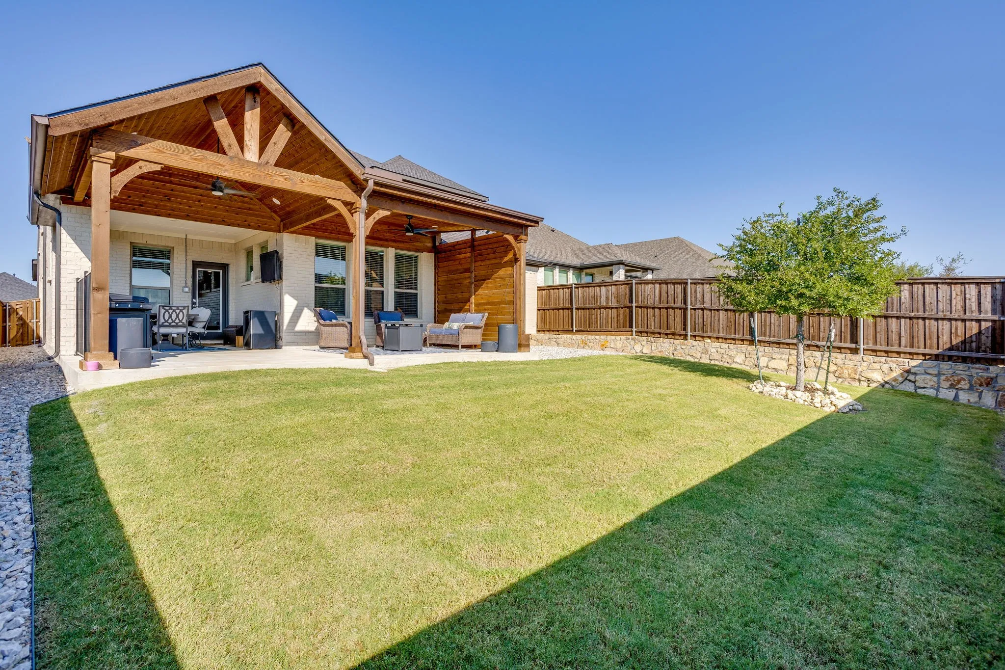 Single Family Residence For Sale in Tarrant County , 5577 Summit Creek Road, Fort Worth, Texas 76126, 5 Bedroom, 4 Bathroom, 2 Garage spaces, 3,676 Sqft, built in 2022, mls#21382105, Real Estate Agent in Fort Worth, Homes For Sale in Tarrant county, Homes For Sale in Fort Worth, Realtor in Fort Worth Texas, Real Estate Brokerage Independent Realty Texas, Luminita Cordes Realtor