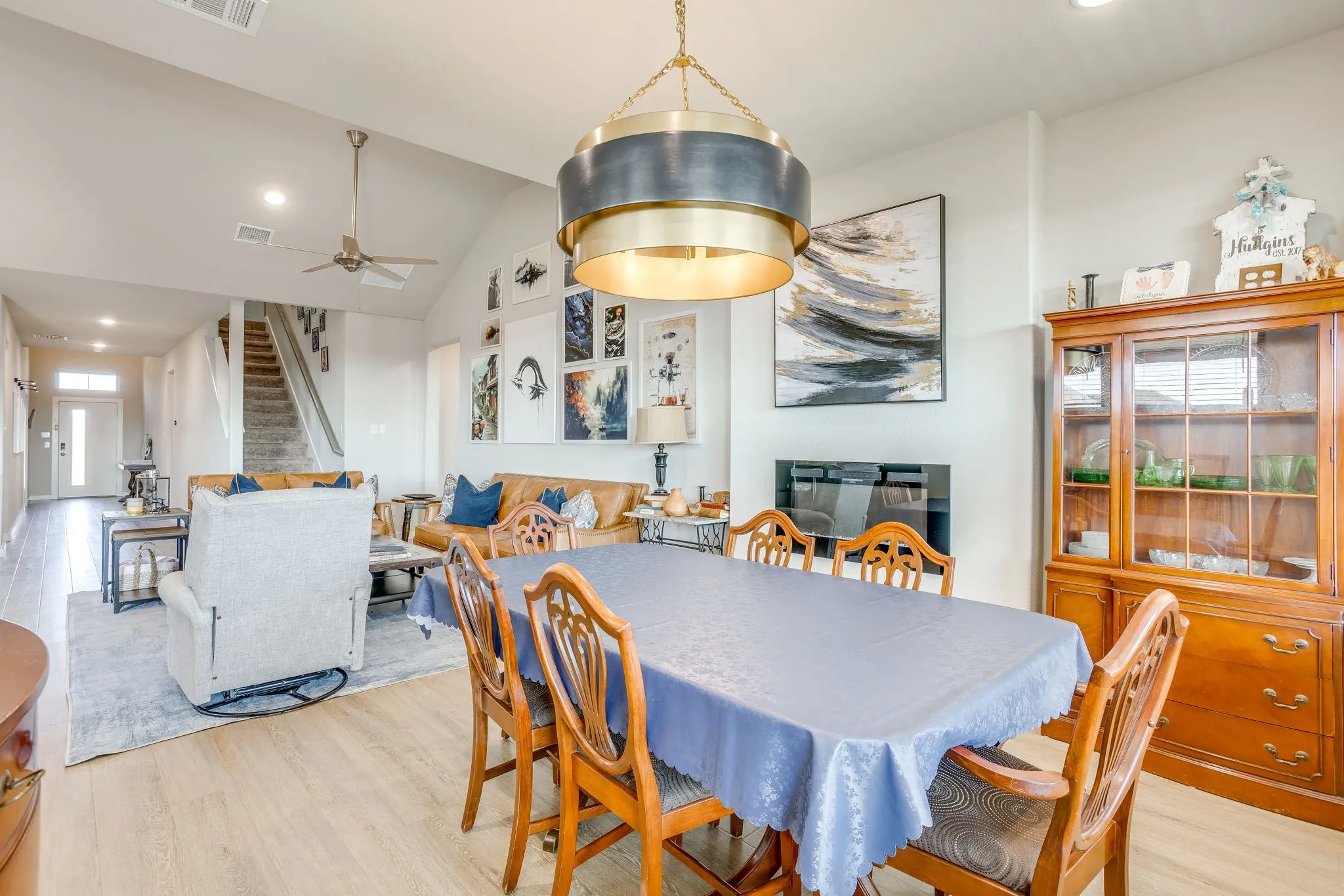 Single Family Residence For Sale in Tarrant County , 5577 Summit Creek Road, Fort Worth, Texas 76126, 5 Bedroom, 4 Bathroom, 2 Garage spaces, 3,676 Sqft, built in 2022, mls#21382105, Real Estate Agent in Fort Worth, Homes For Sale in Tarrant county, Homes For Sale in Fort Worth, Realtor in Fort Worth Texas, Real Estate Brokerage Independent Realty Texas, Luminita Cordes Realtor