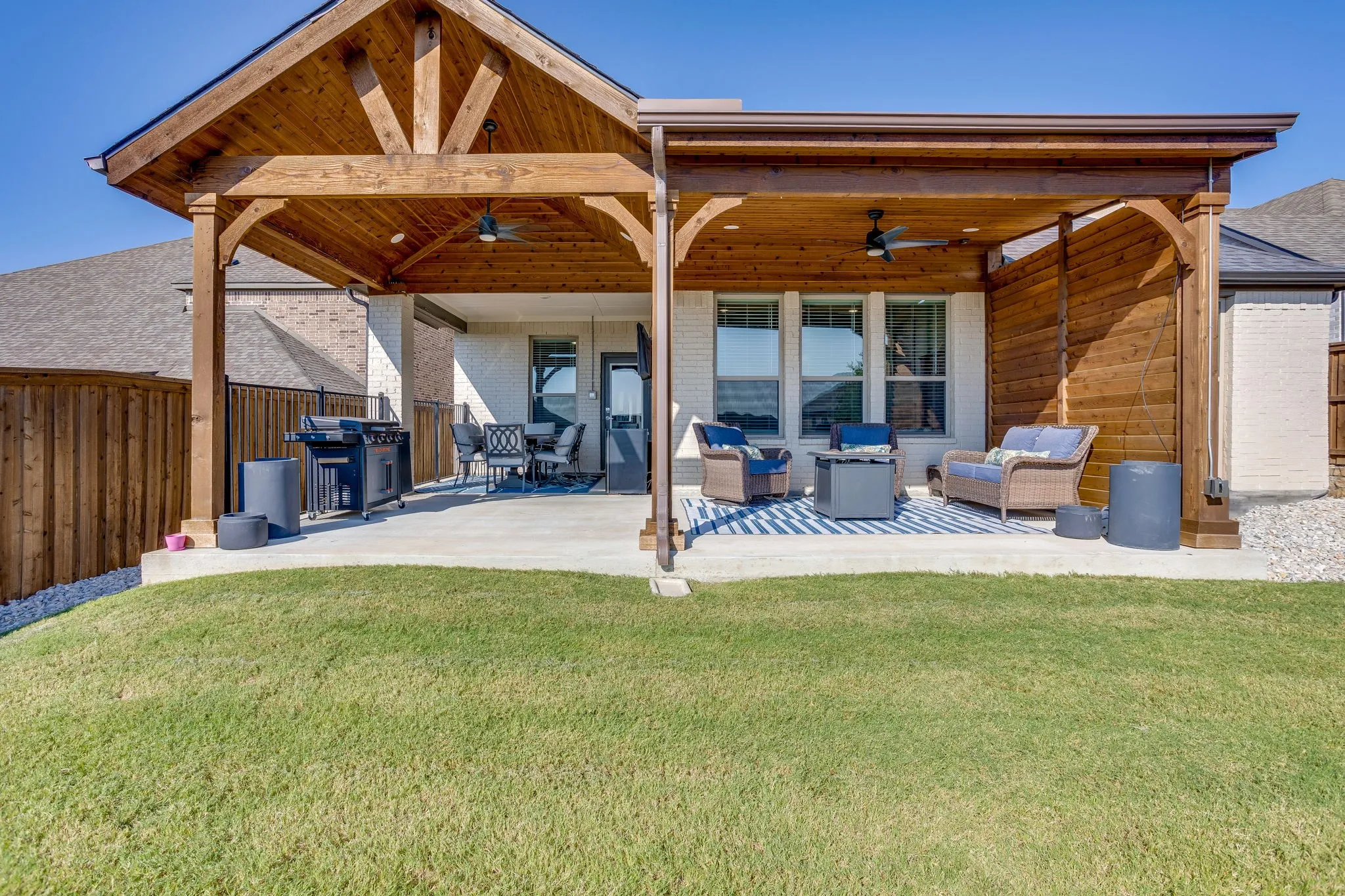 Single Family Residence For Sale in Tarrant County , 5577 Summit Creek Road, Fort Worth, Texas 76126, 5 Bedroom, 4 Bathroom, 2 Garage spaces, 3,676 Sqft, built in 2022, mls#21382105, Real Estate Agent in Fort Worth, Homes For Sale in Tarrant county, Homes For Sale in Fort Worth, Realtor in Fort Worth Texas, Real Estate Brokerage Independent Realty Texas, Luminita Cordes Realtor