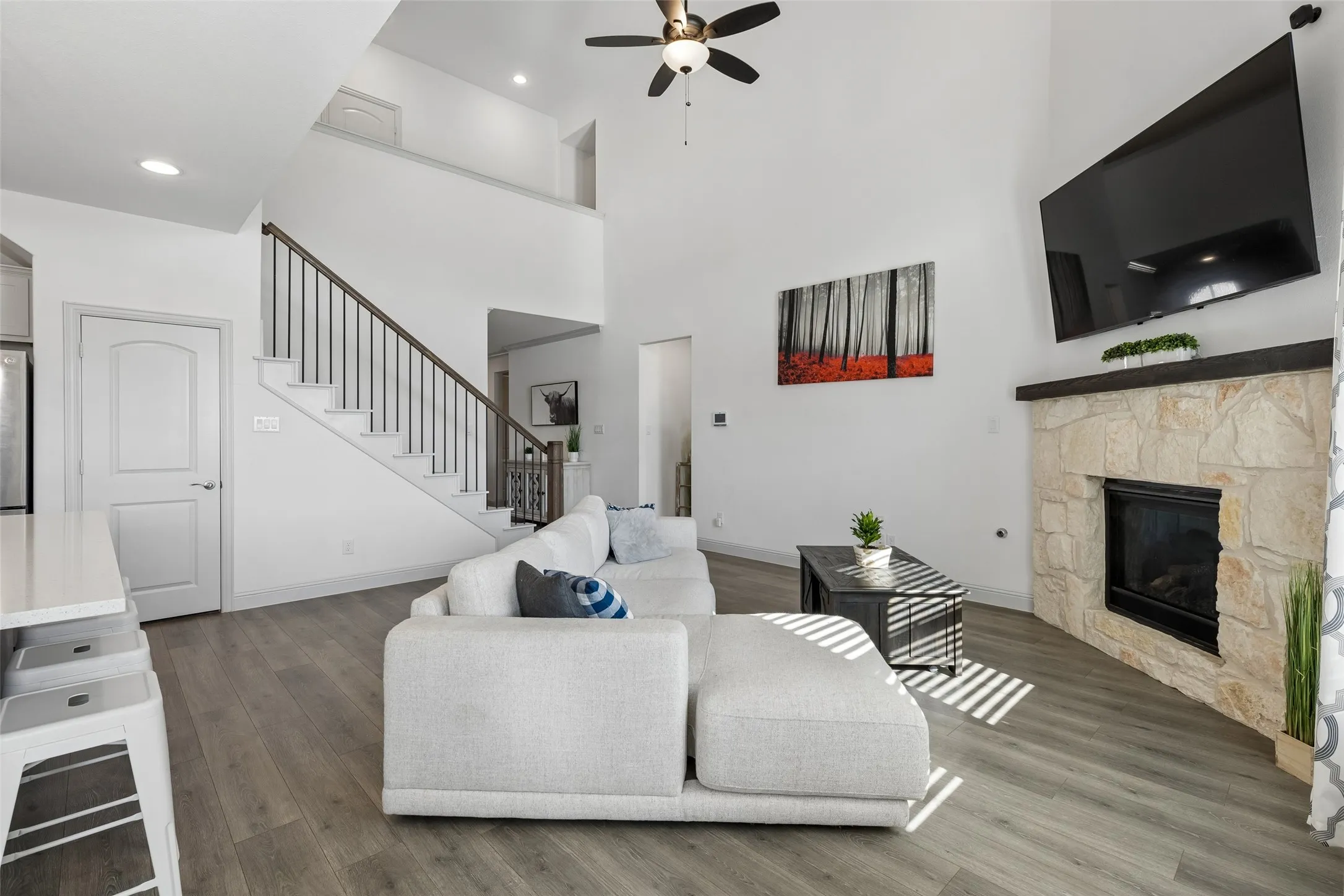 Single Family Residence For Sale in Hunt County , 700 Newberry Lane, Royse City, Texas 75189, 5 Bedroom, 3 Bathroom, 2 Garage spaces, 2,976 Sqft, built in 2021, mls#21378924, Real Estate Agent in Royse City, Homes For Sale in Hunt county, Homes For Sale in Royse City, Realtor in Royse City Texas, Real Estate Brokerage Independent Realty Texas, Luminita Cordes Realtor