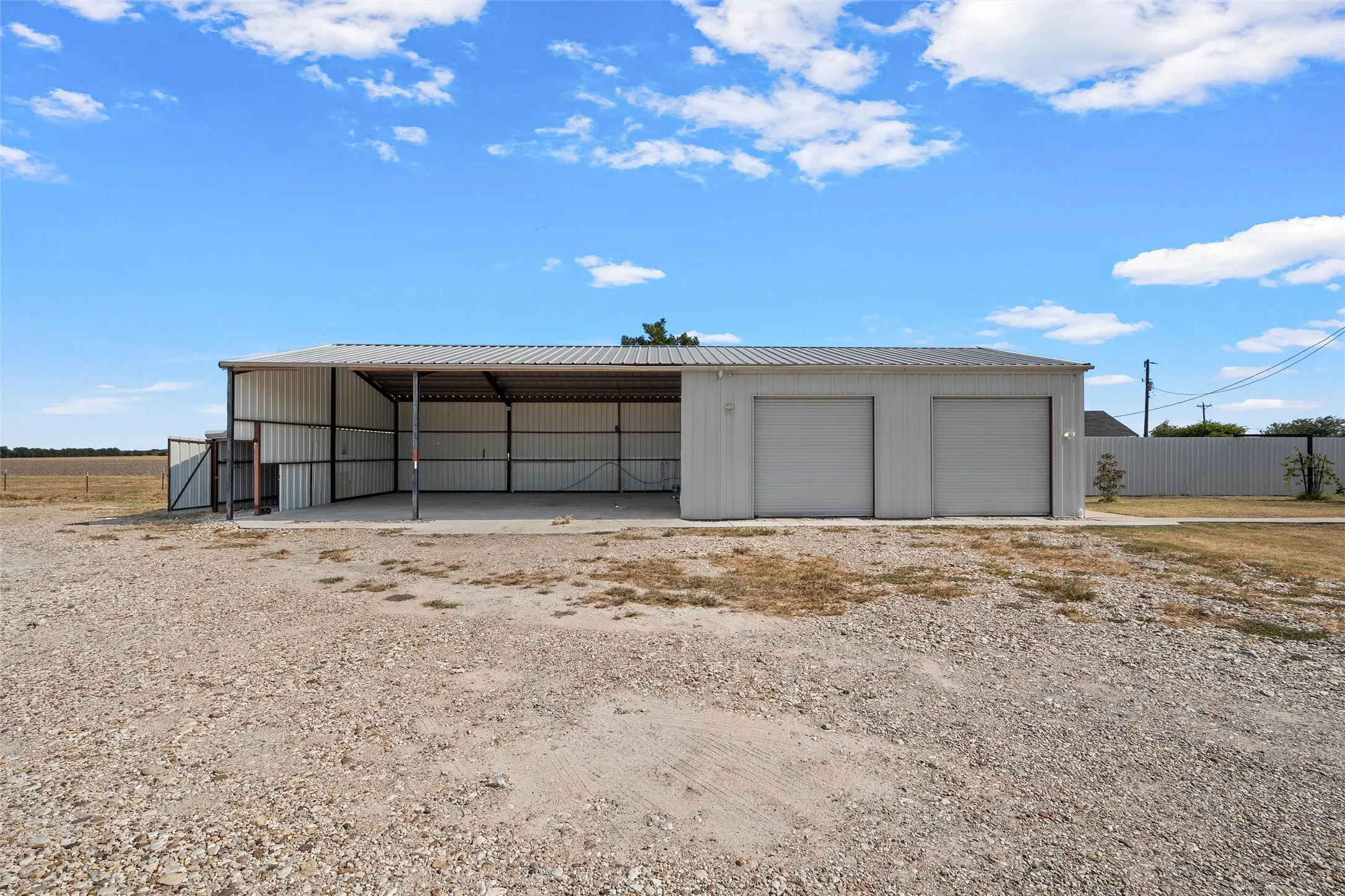 Single Family Residence For Sale in Mc Lennan County , 1478 Galaxy Road, Woodway, Texas 76712, 3 Bedroom, 2 Bathroom, Garage spaces, 1,510 Sqft, built in 2004, mls#21381971, Real Estate Agent in Woodway, Homes For Sale in Mc Lennan county, Homes For Sale in Woodway, Realtor in Woodway Texas, Real Estate Brokerage Independent Realty Texas, Luminita Cordes Realtor