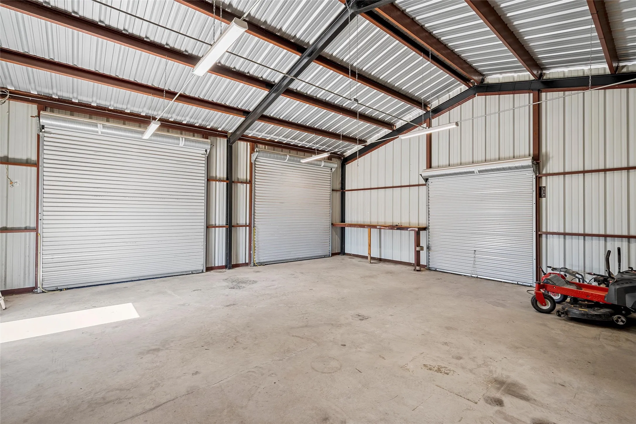 Single Family Residence For Sale in Mc Lennan County , 1478 Galaxy Road, Woodway, Texas 76712, 3 Bedroom, 2 Bathroom, Garage spaces, 1,510 Sqft, built in 2004, mls#21381971, Real Estate Agent in Woodway, Homes For Sale in Mc Lennan county, Homes For Sale in Woodway, Realtor in Woodway Texas, Real Estate Brokerage Independent Realty Texas, Luminita Cordes Realtor