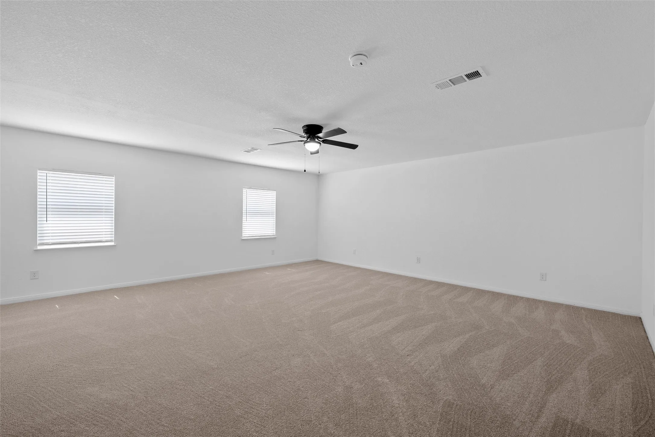 Single Family Residence For Sale in Mc Lennan County , 1478 Galaxy Road, Woodway, Texas 76712, 3 Bedroom, 2 Bathroom, Garage spaces, 1,510 Sqft, built in 2004, mls#21381971, Real Estate Agent in Woodway, Homes For Sale in Mc Lennan county, Homes For Sale in Woodway, Realtor in Woodway Texas, Real Estate Brokerage Independent Realty Texas, Luminita Cordes Realtor