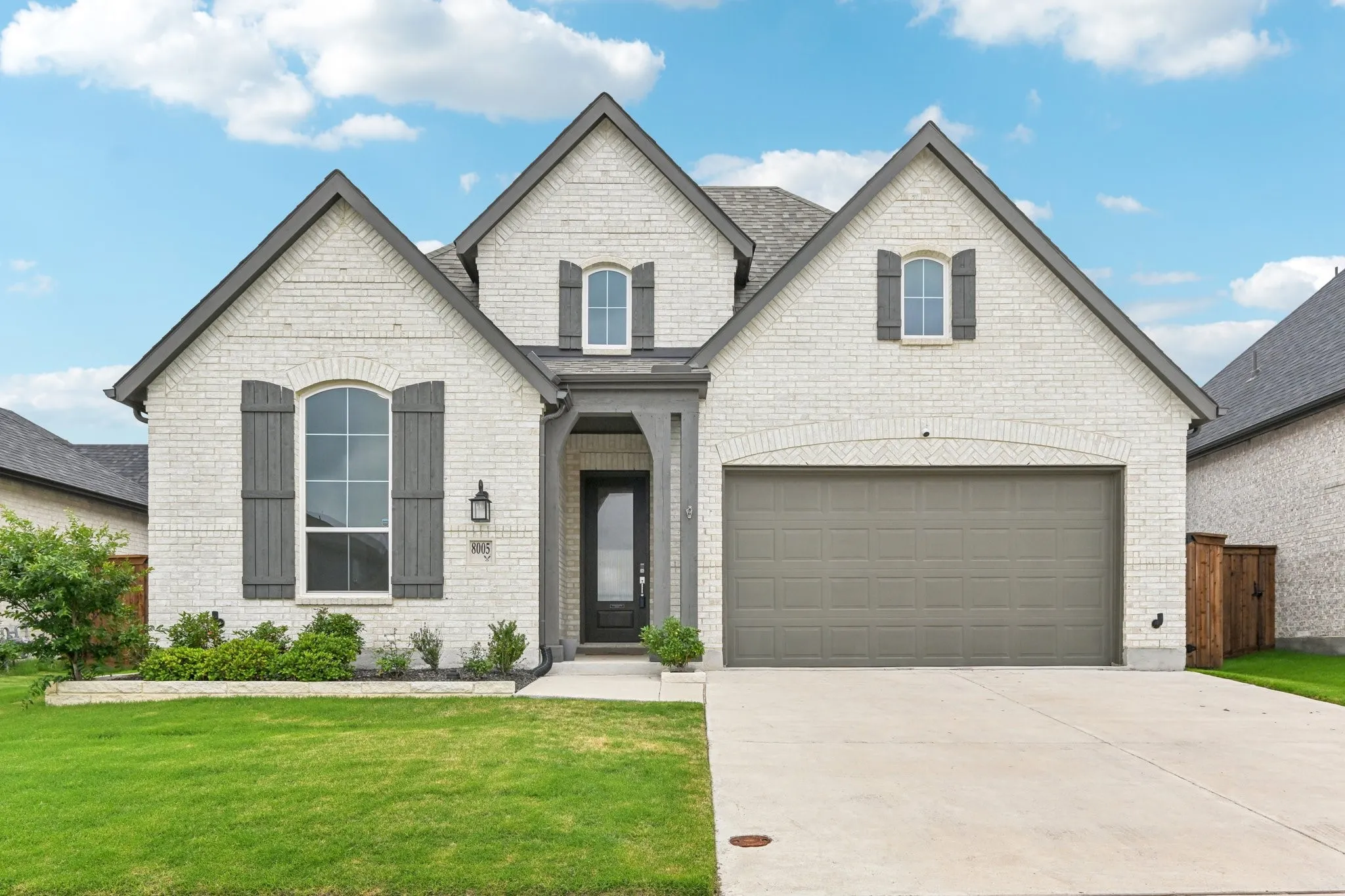 Single Family Residence For Sale in Rockwall County , 8005 Grotto Drive, Royse City, Texas 75189, 3 Bedroom, 2 Bathroom, 2 Garage spaces, 1,843 Sqft, built in 2023, mls#21381743, Real Estate Agent in Royse City, Homes For Sale in Rockwall county, Homes For Sale in Royse City, Realtor in Royse City Texas, Real Estate Brokerage Independent Realty Texas, Luminita Cordes Realtor