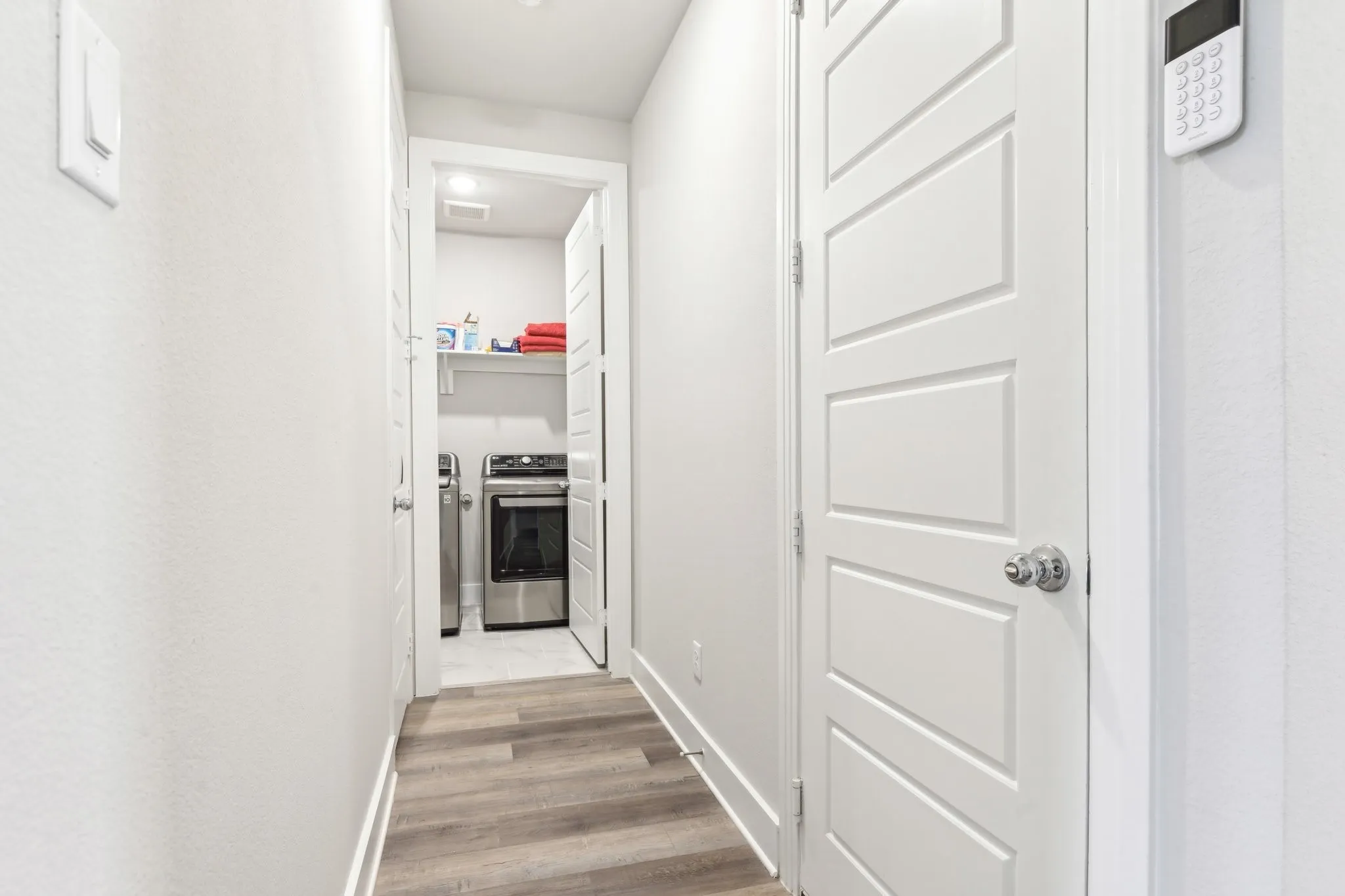 Single Family Residence For Sale in Rockwall County , 8005 Grotto Drive, Royse City, Texas 75189, 3 Bedroom, 2 Bathroom, 2 Garage spaces, 1,843 Sqft, built in 2023, mls#21381743, Real Estate Agent in Royse City, Homes For Sale in Rockwall county, Homes For Sale in Royse City, Realtor in Royse City Texas, Real Estate Brokerage Independent Realty Texas, Luminita Cordes Realtor