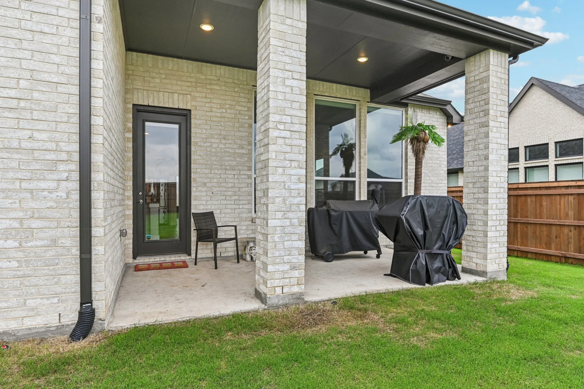 Single Family Residence For Sale in Rockwall County , 8005 Grotto Drive, Royse City, Texas 75189, 3 Bedroom, 2 Bathroom, 2 Garage spaces, 1,843 Sqft, built in 2023, mls#21381743, Real Estate Agent in Royse City, Homes For Sale in Rockwall county, Homes For Sale in Royse City, Realtor in Royse City Texas, Real Estate Brokerage Independent Realty Texas, Luminita Cordes Realtor