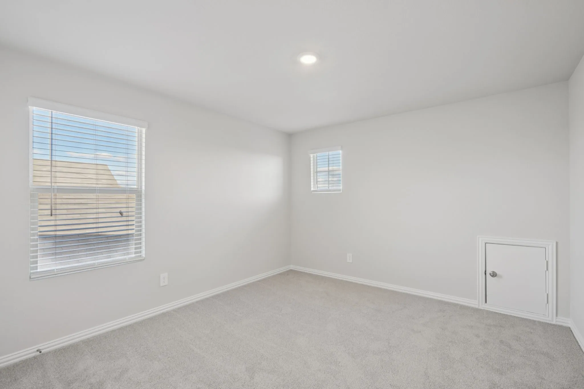 Photo is not of the actual home, but is an inspirational photo of builder’s model home and may depict options, furnishings, and/or decorator features that are not included.