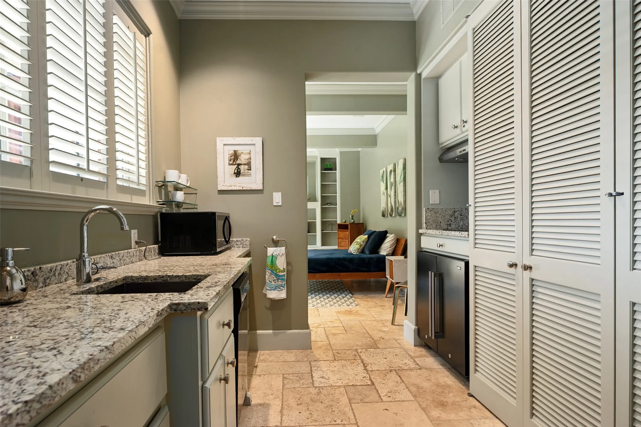 Kitchen in guest quarters