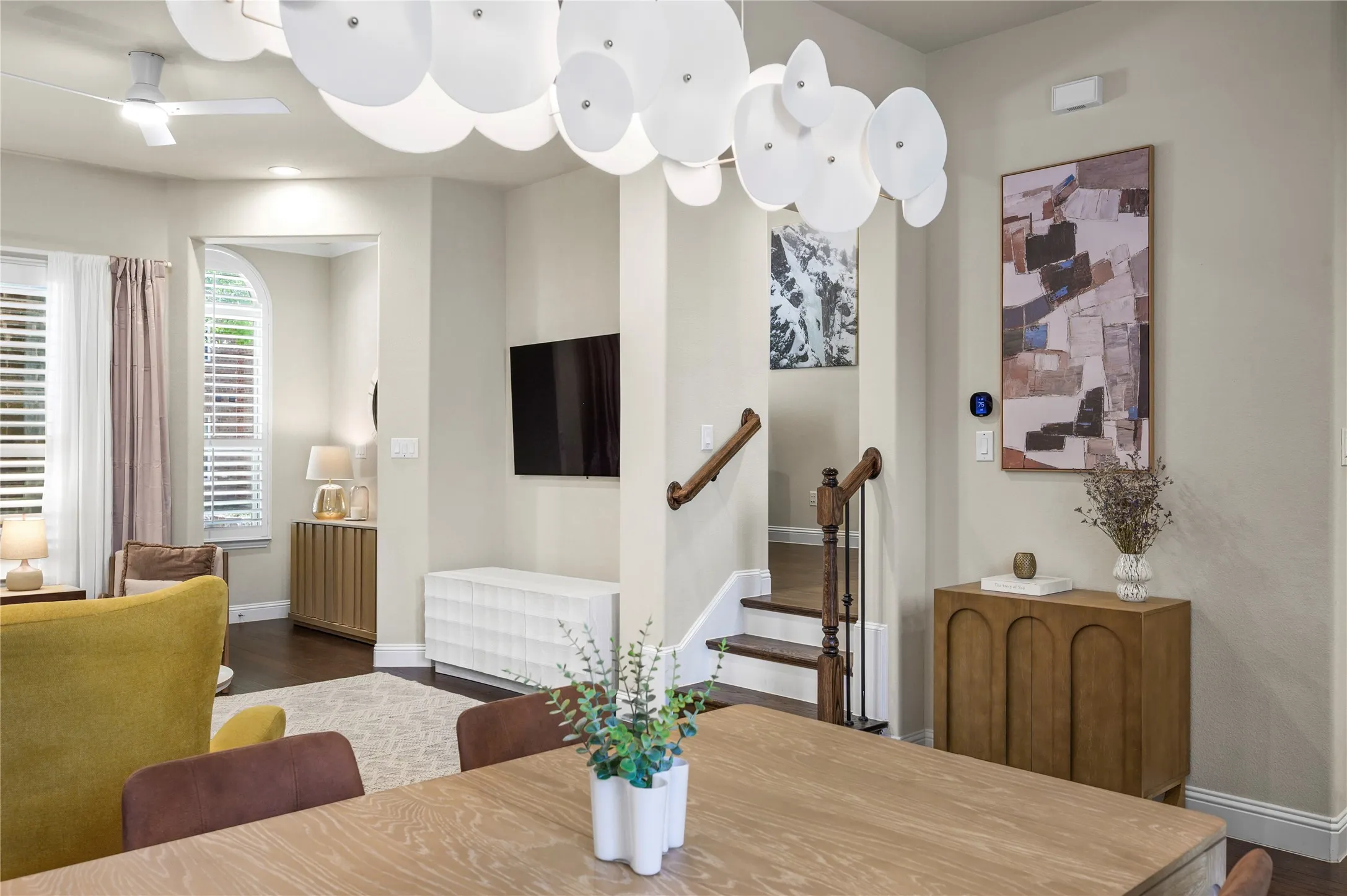 Townhouse For Sale in Denton County , 4161 Broadway Avenue, Flower Mound, Texas 75028, 3 Bedroom, 3 Bathroom, 2 Garage spaces, 1,969 Sqft, built in 2018, mls#21382155, Real Estate Agent in Flower Mound, Homes For Sale in Denton county, Homes For Sale in Flower Mound, Realtor in Flower Mound Texas, Real Estate Brokerage Independent Realty Texas, Luminita Cordes Realtor