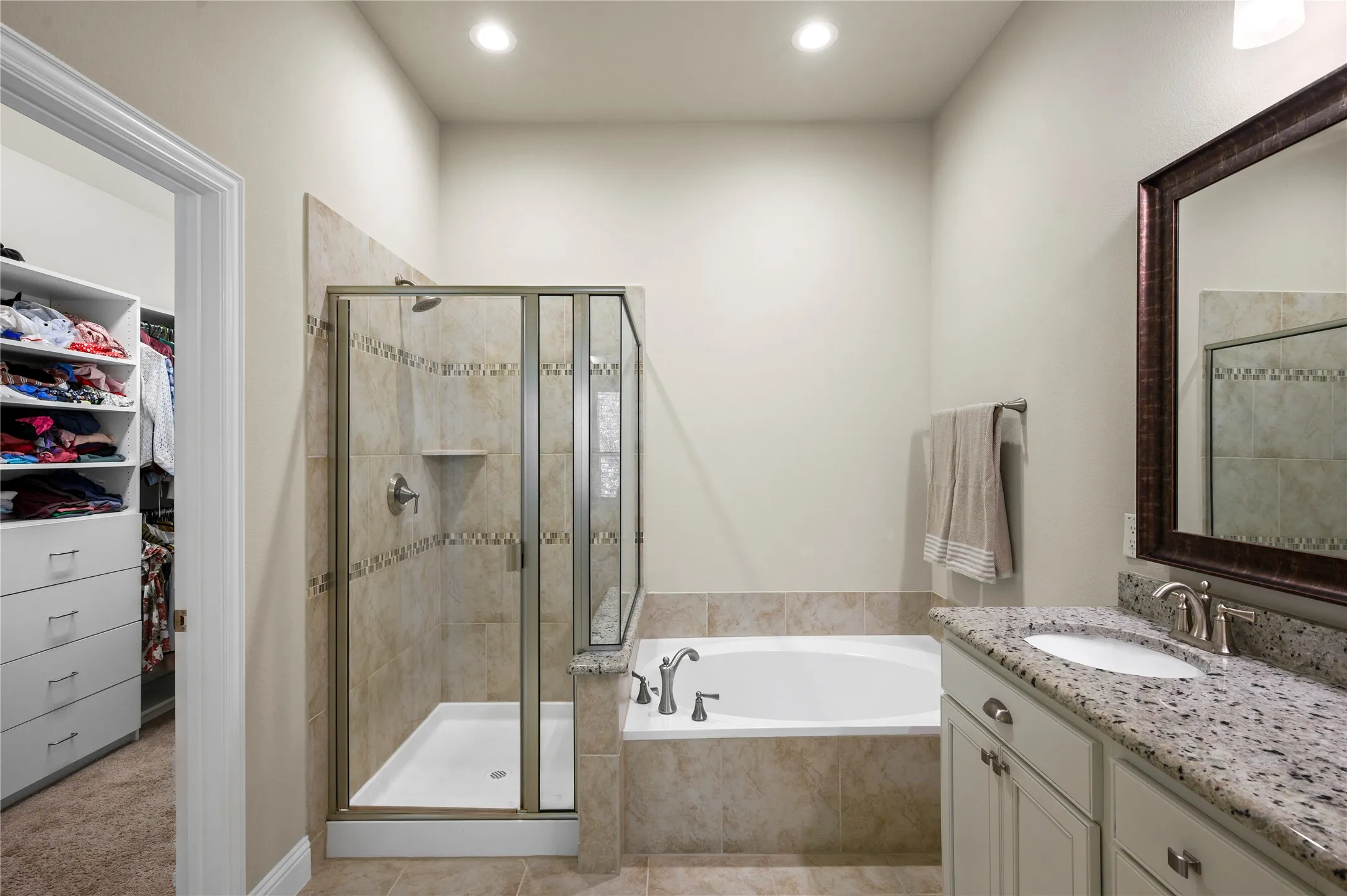 Townhouse For Sale in Denton County , 4161 Broadway Avenue, Flower Mound, Texas 75028, 3 Bedroom, 3 Bathroom, 2 Garage spaces, 1,969 Sqft, built in 2018, mls#21382155, Real Estate Agent in Flower Mound, Homes For Sale in Denton county, Homes For Sale in Flower Mound, Realtor in Flower Mound Texas, Real Estate Brokerage Independent Realty Texas, Luminita Cordes Realtor