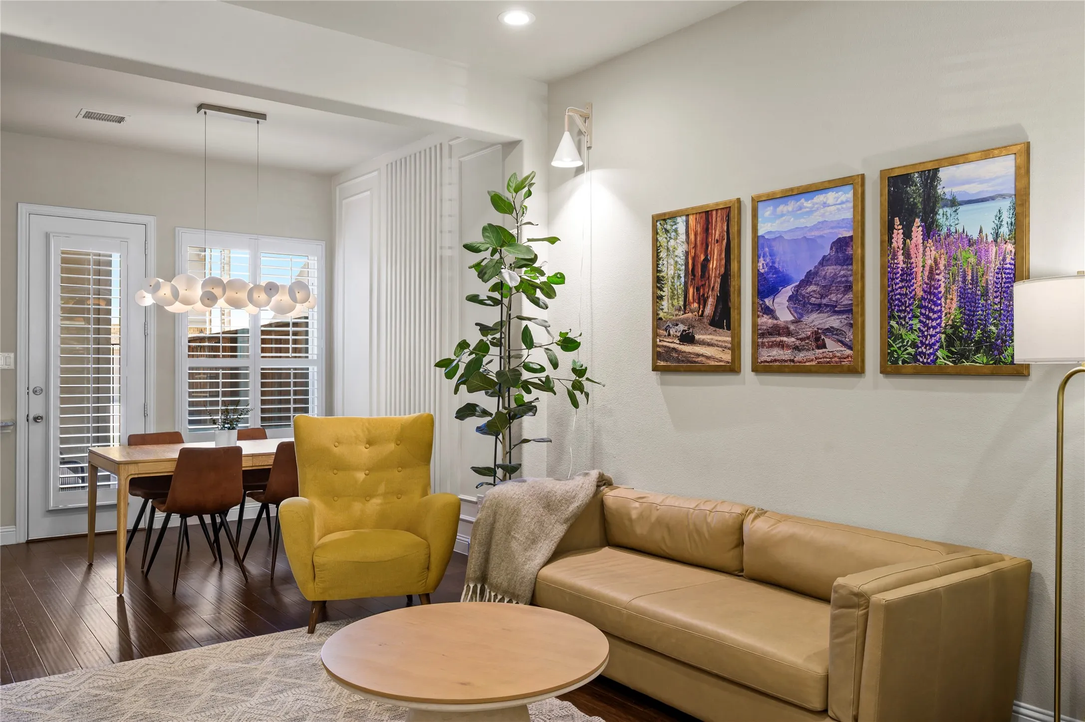 Townhouse For Sale in Denton County , 4161 Broadway Avenue, Flower Mound, Texas 75028, 3 Bedroom, 3 Bathroom, 2 Garage spaces, 1,969 Sqft, built in 2018, mls#21382155, Real Estate Agent in Flower Mound, Homes For Sale in Denton county, Homes For Sale in Flower Mound, Realtor in Flower Mound Texas, Real Estate Brokerage Independent Realty Texas, Luminita Cordes Realtor