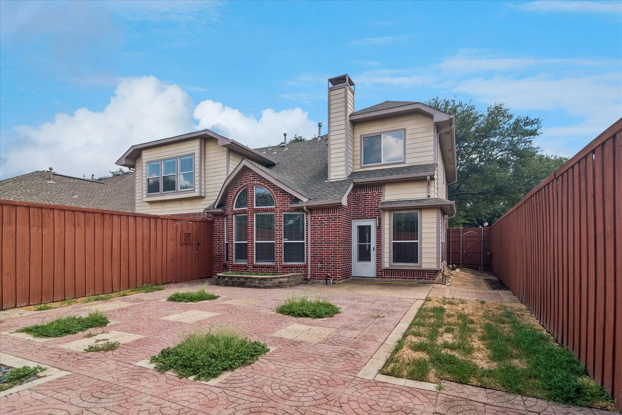 Single Family Residence For Rent in Collin County , 4661 Baldwin Lane, Plano, Texas 75024, 4 Bedroom, 3 Bathroom, 2 Garage spaces, 2,691 Sqft, built in 1997, mls#21379005, Real Estate Agent in Plano, Homes For Rent in Collin county, Homes For Rent in Plano, Realtor in Plano Texas, Real Estate Brokerage Independent Realty Texas, Luminita Cordes Realtor