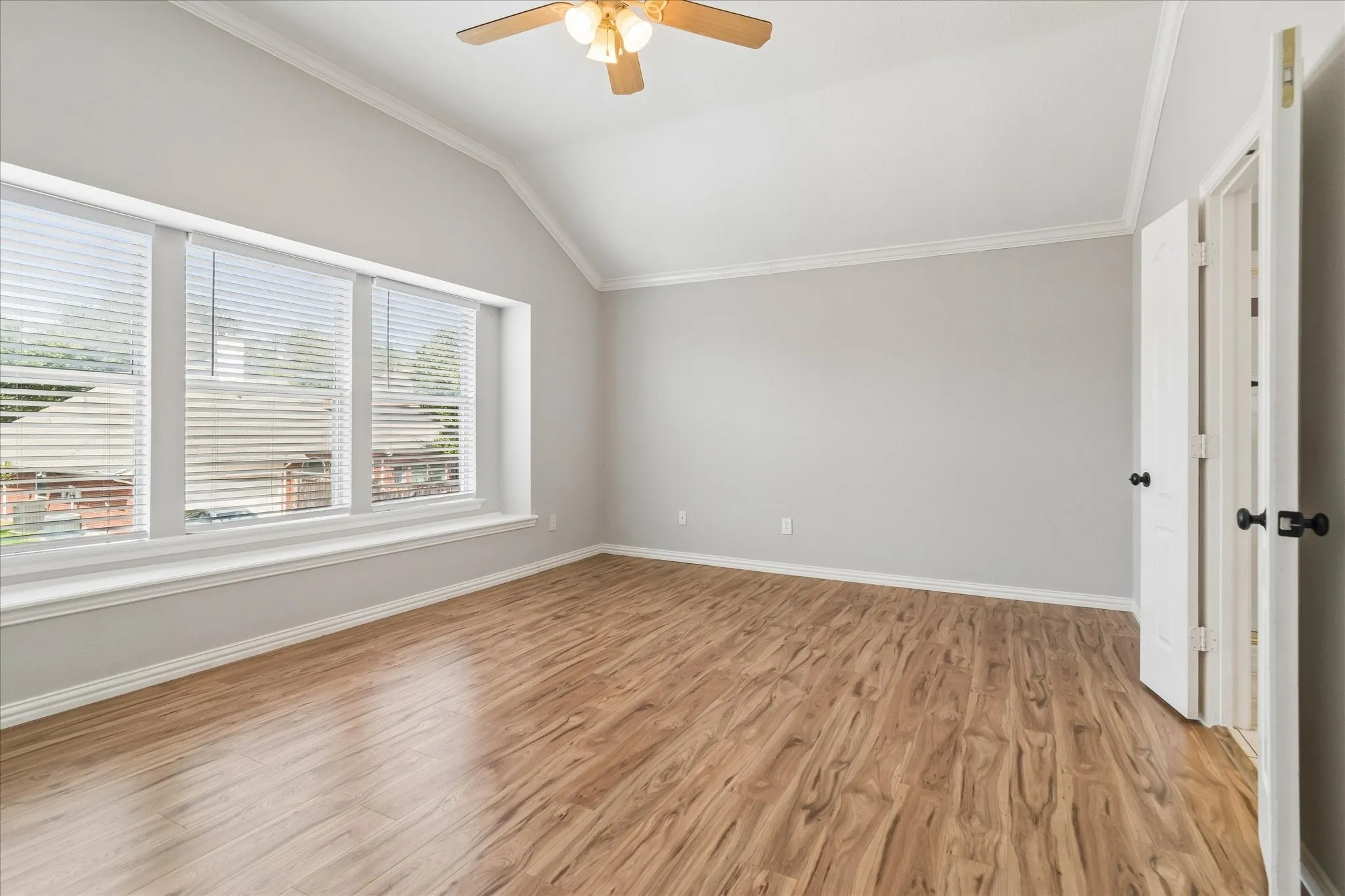 Single Family Residence For Rent in Collin County , 4661 Baldwin Lane, Plano, Texas 75024, 4 Bedroom, 3 Bathroom, 2 Garage spaces, 2,691 Sqft, built in 1997, mls#21379005, Real Estate Agent in Plano, Homes For Rent in Collin county, Homes For Rent in Plano, Realtor in Plano Texas, Real Estate Brokerage Independent Realty Texas, Luminita Cordes Realtor