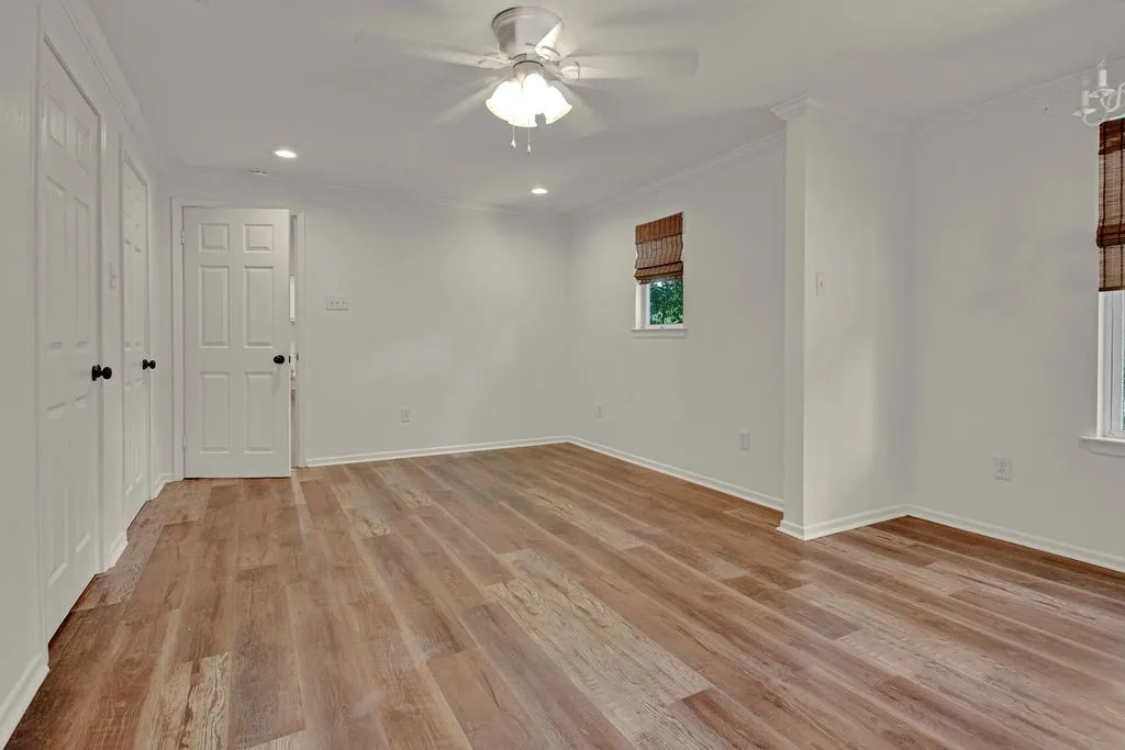Single Family Residence For Sale in Smith County , 224 Hideaway Lane E, Hideaway, Texas 75771, 2 Bedroom, 2 Bathroom, Garage spaces, 1,330 Sqft, built in 1970, mls#21382158, Real Estate Agent in Hideaway, Homes For Sale in Smith county, Homes For Sale in Hideaway, Realtor in Hideaway Texas, Real Estate Brokerage Independent Realty Texas, Luminita Cordes Realtor
