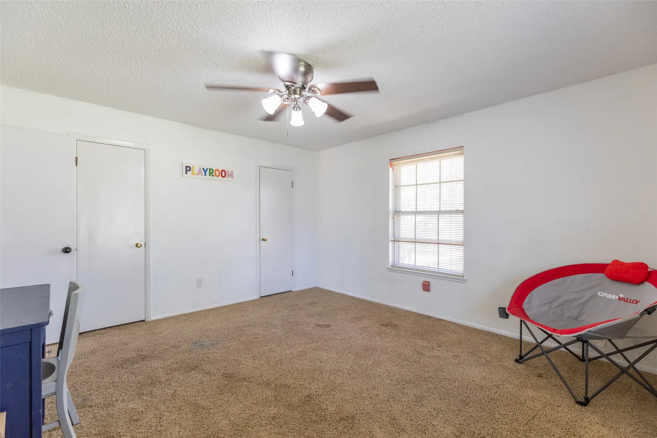 Single Family Residence For Sale in Taylor County , 10 Harvard Place, Abilene, Texas 79603, 3 Bedroom, 2 Bathroom, 1 Garage spaces, 2,003 Sqft, built in 1963, mls#21382073, Real Estate Agent in Abilene, Homes For Sale in Taylor county, Homes For Sale in Abilene, Realtor in Abilene Texas, Real Estate Brokerage Independent Realty Texas, Luminita Cordes Realtor