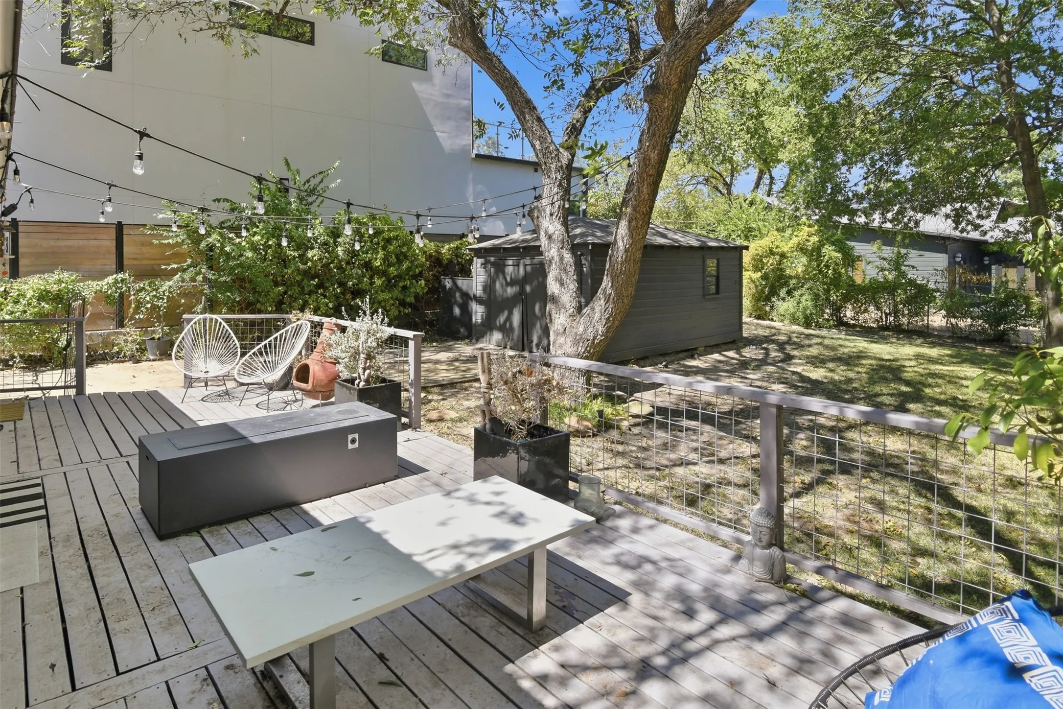 Single Family Residence For Sale in Dallas County , 1906 Lakeland Drive, Dallas, Texas 75218, 2 Bedroom, 1 Bathroom, 1 Garage spaces, 1,053 Sqft, built in 1950, mls#21371343, Real Estate Agent in Dallas, Homes For Sale in Dallas county, Homes For Sale in Dallas, Realtor in Dallas Texas, Real Estate Brokerage Independent Realty Texas, Luminita Cordes Realtor