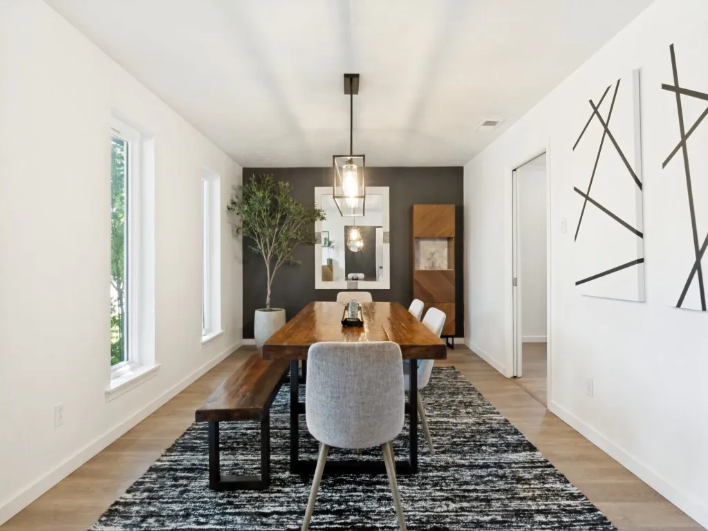 Single Family Residence For Sale in Dallas County , 5915 Canterview Drive, Dallas, Texas 75228, 3 Bedroom, 2 Bathroom, 2 Garage spaces, 1,773 Sqft, built in 1964, mls#21382146, Real Estate Agent in Dallas, Homes For Sale in Dallas county, Homes For Sale in Dallas, Realtor in Dallas Texas, Real Estate Brokerage Independent Realty Texas, Luminita Cordes Realtor
