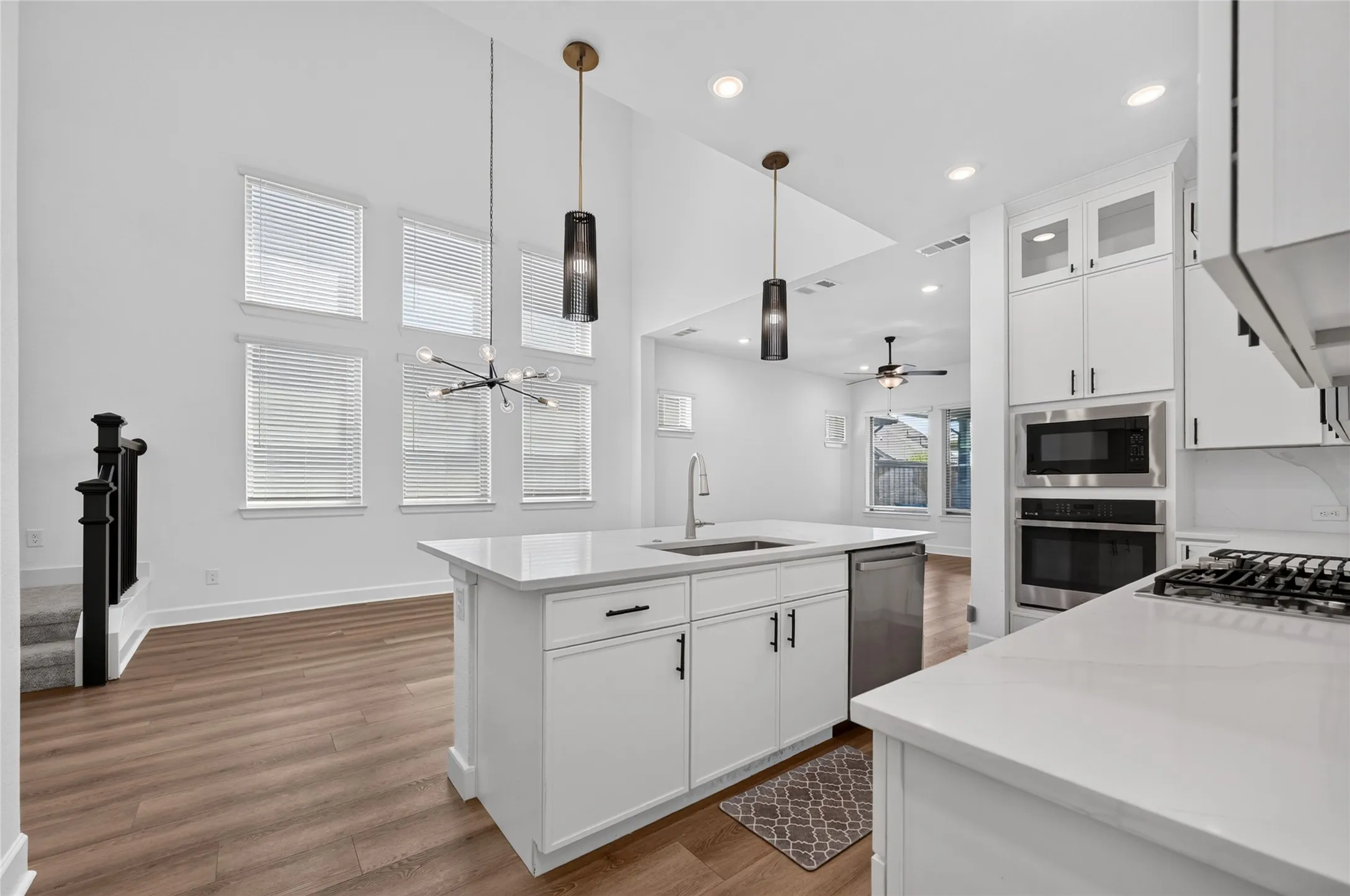 Single Family Residence For Sale in Denton County , 2552 Four Roses Drive, Lewisville, Texas 75056, 4 Bedroom, 4 Bathroom, 2 Garage spaces, 2,816 Sqft, built in 2023, mls#21382164, Real Estate Agent in Lewisville, Homes For Sale in Denton county, Homes For Sale in Lewisville, Realtor in Lewisville Texas, Real Estate Brokerage Independent Realty Texas, Luminita Cordes Realtor
